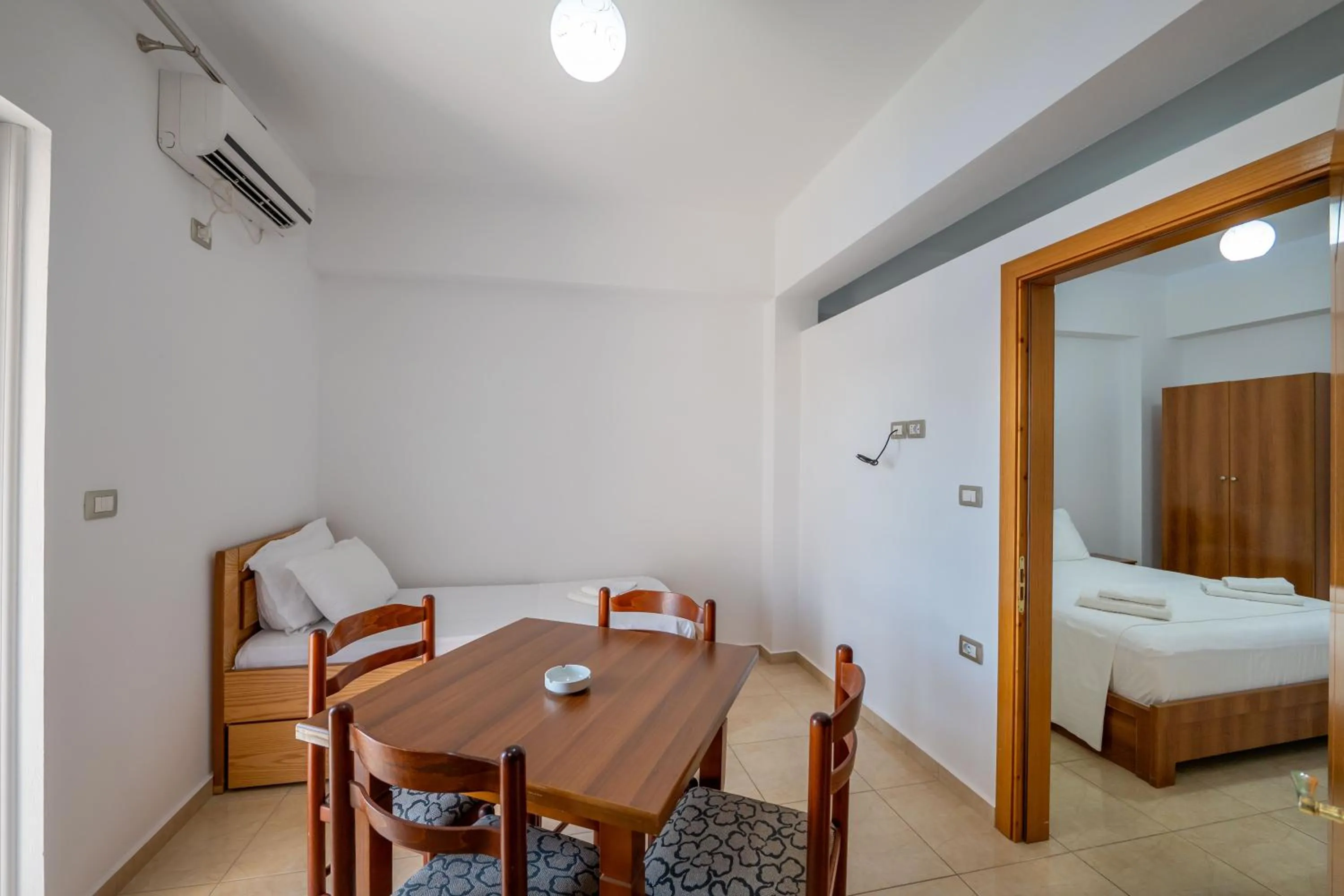 Living room, Bed in Aleksander ApartHotel