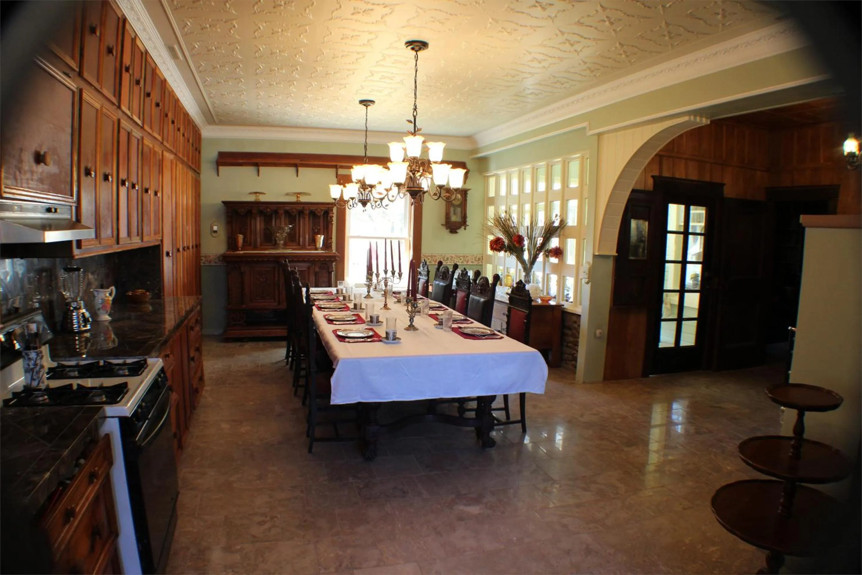 Dining area in Millsap-Baker Estate