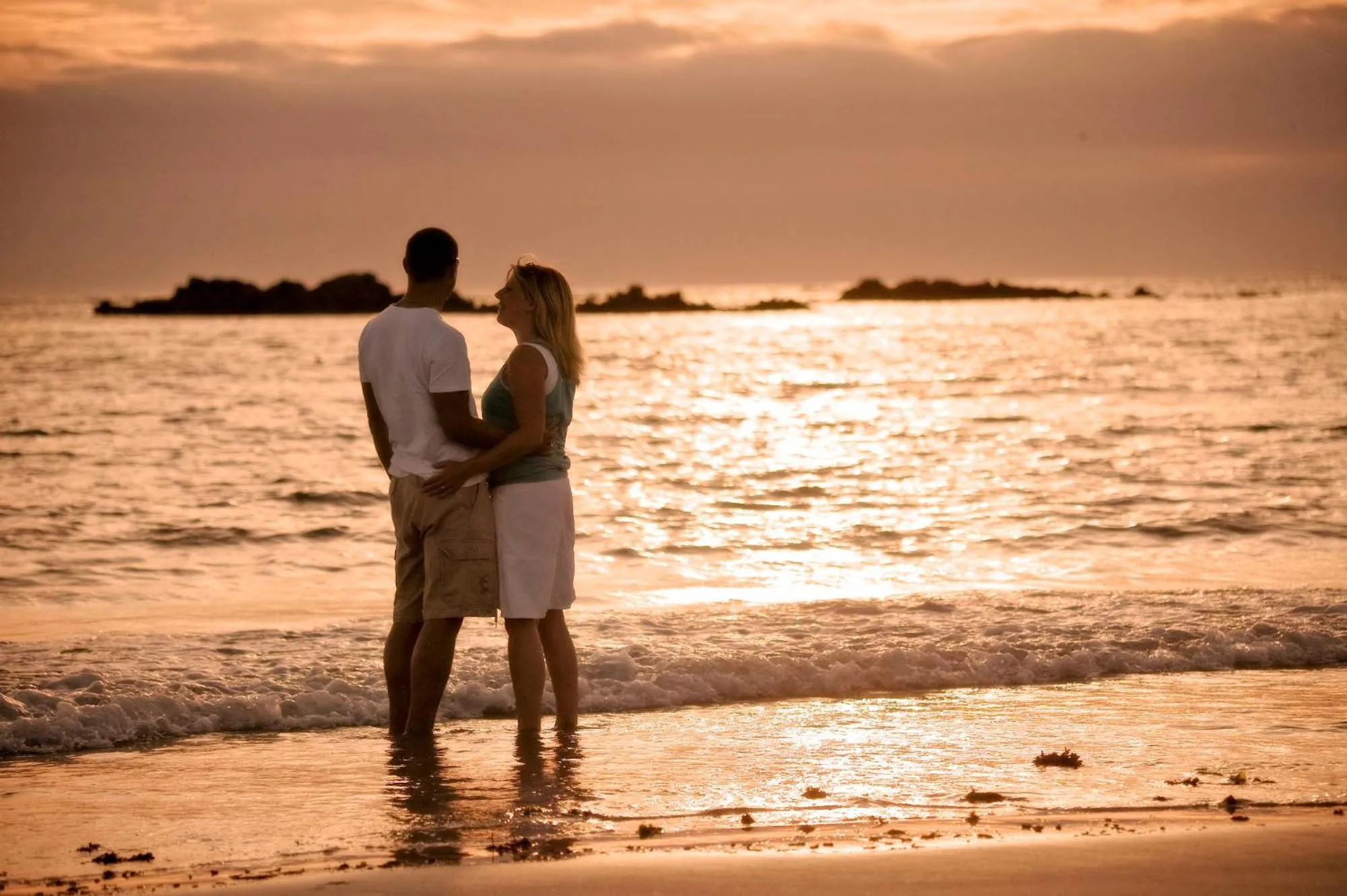 People in Cobo Bay Hotel