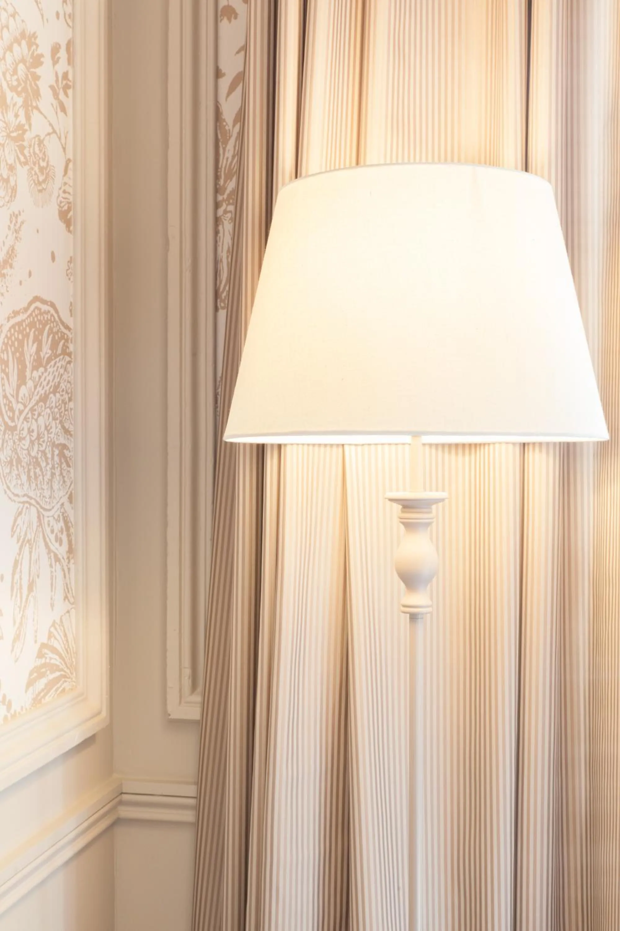 Shower in Hôtel Vaubecour - Centre Lyon Ainay - Perrache