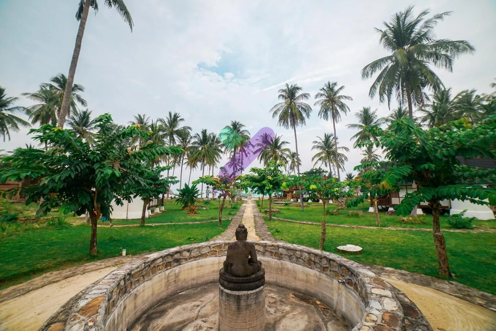 Garden view in Arys Lagoon Bungalow & Hotel