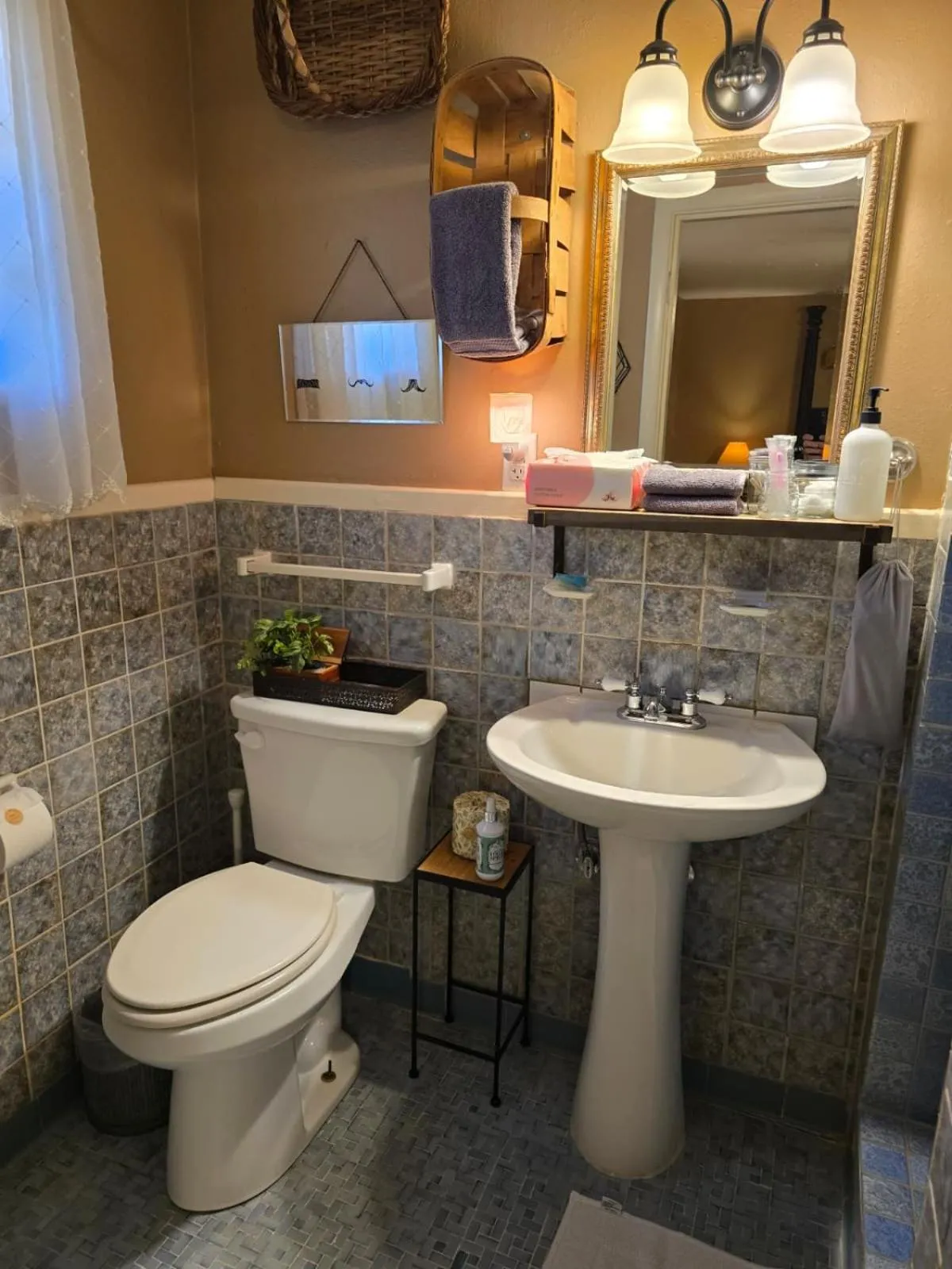 Bathroom in Roots Retreat