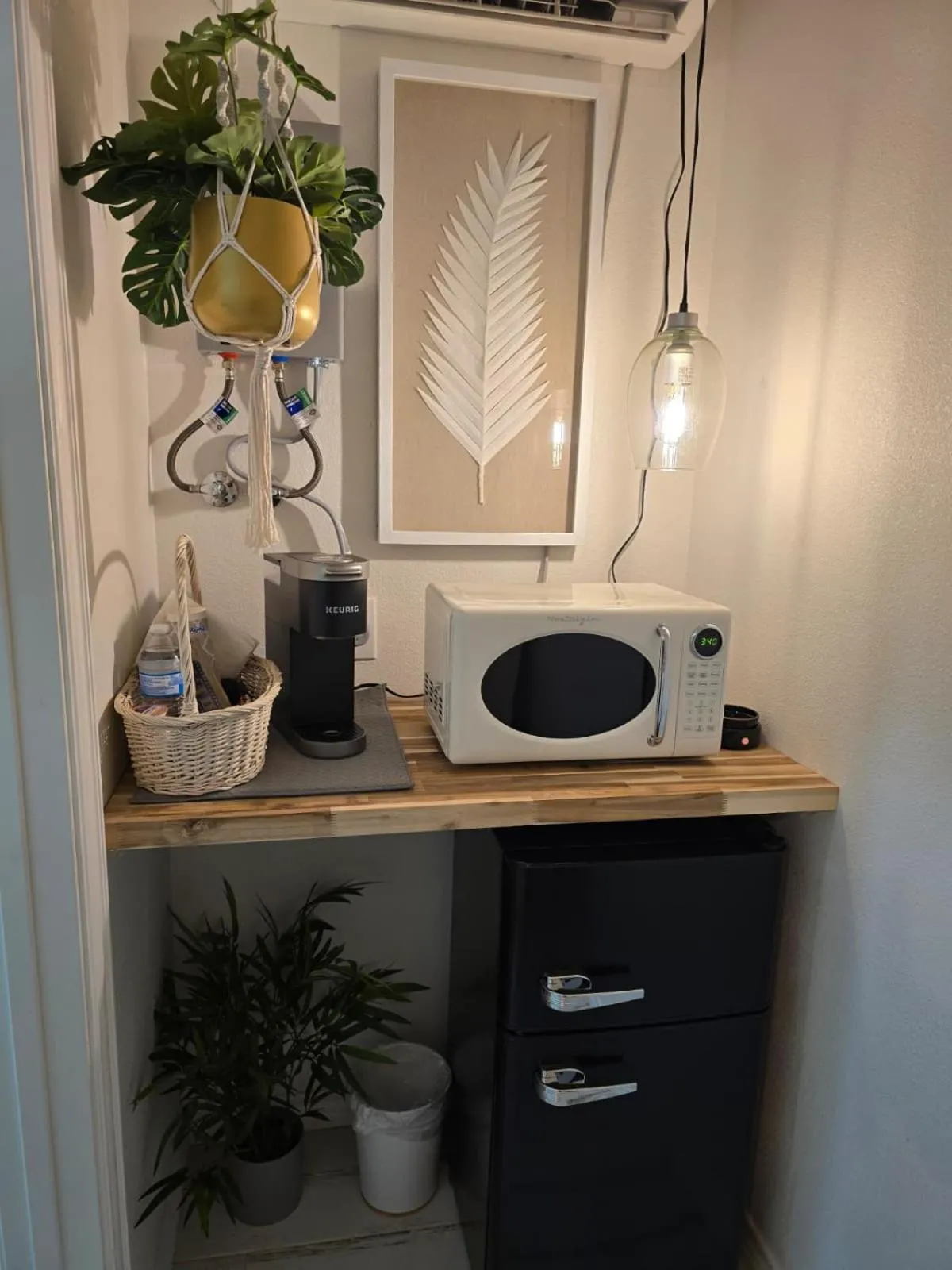 Kitchen or kitchenette in Roots Retreat