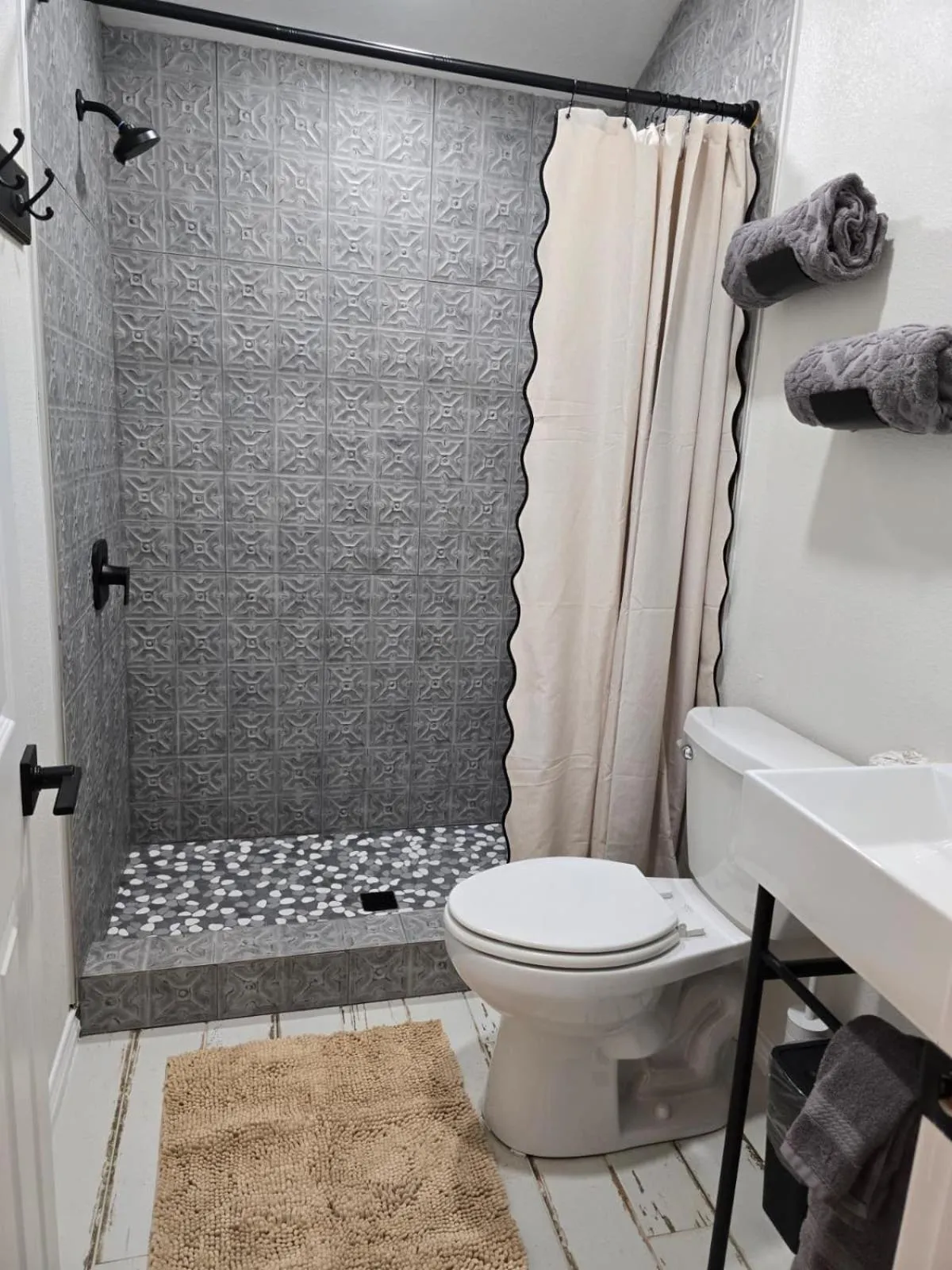 Bathroom in Roots Retreat