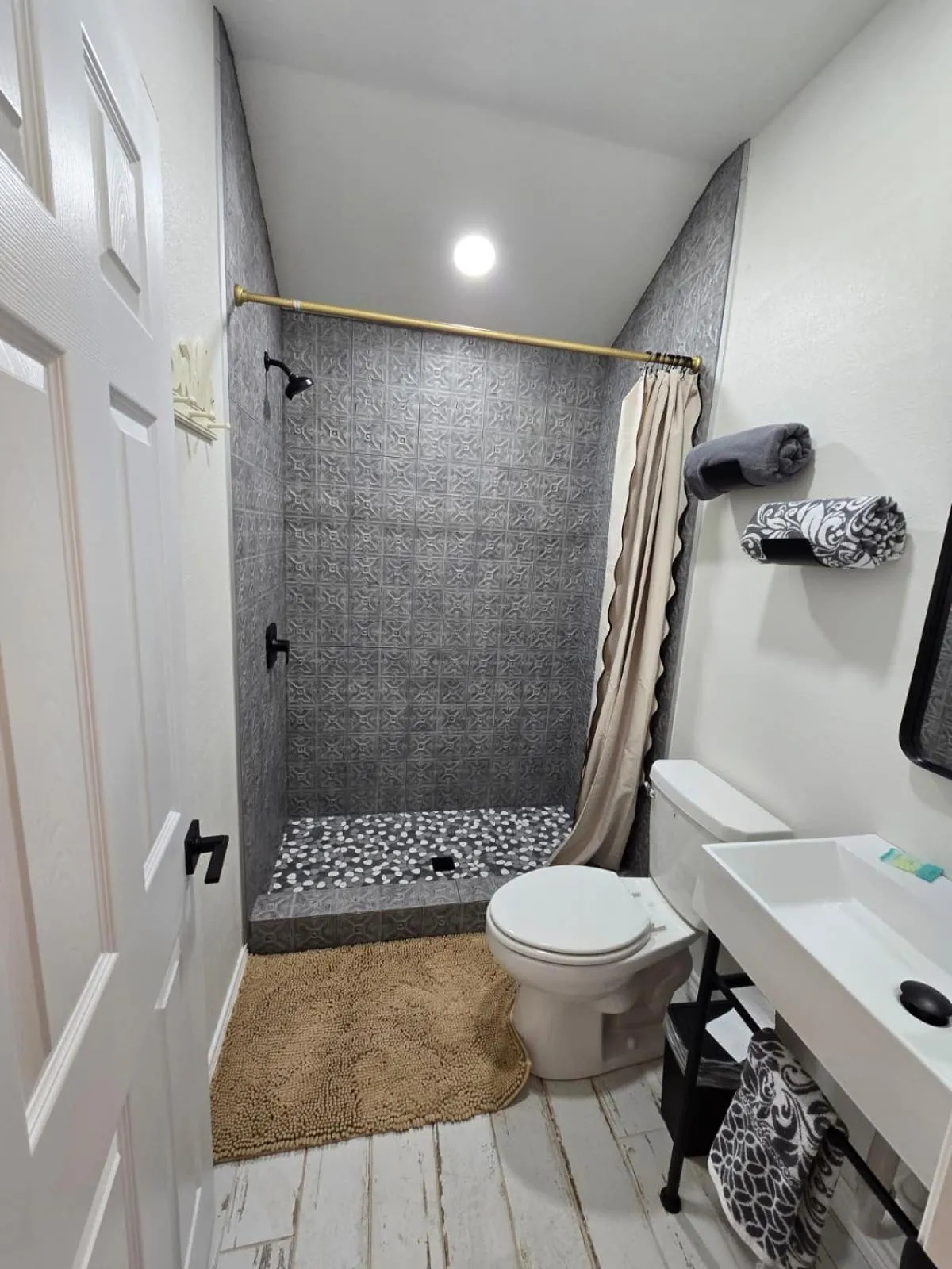 Bathroom in Roots Retreat