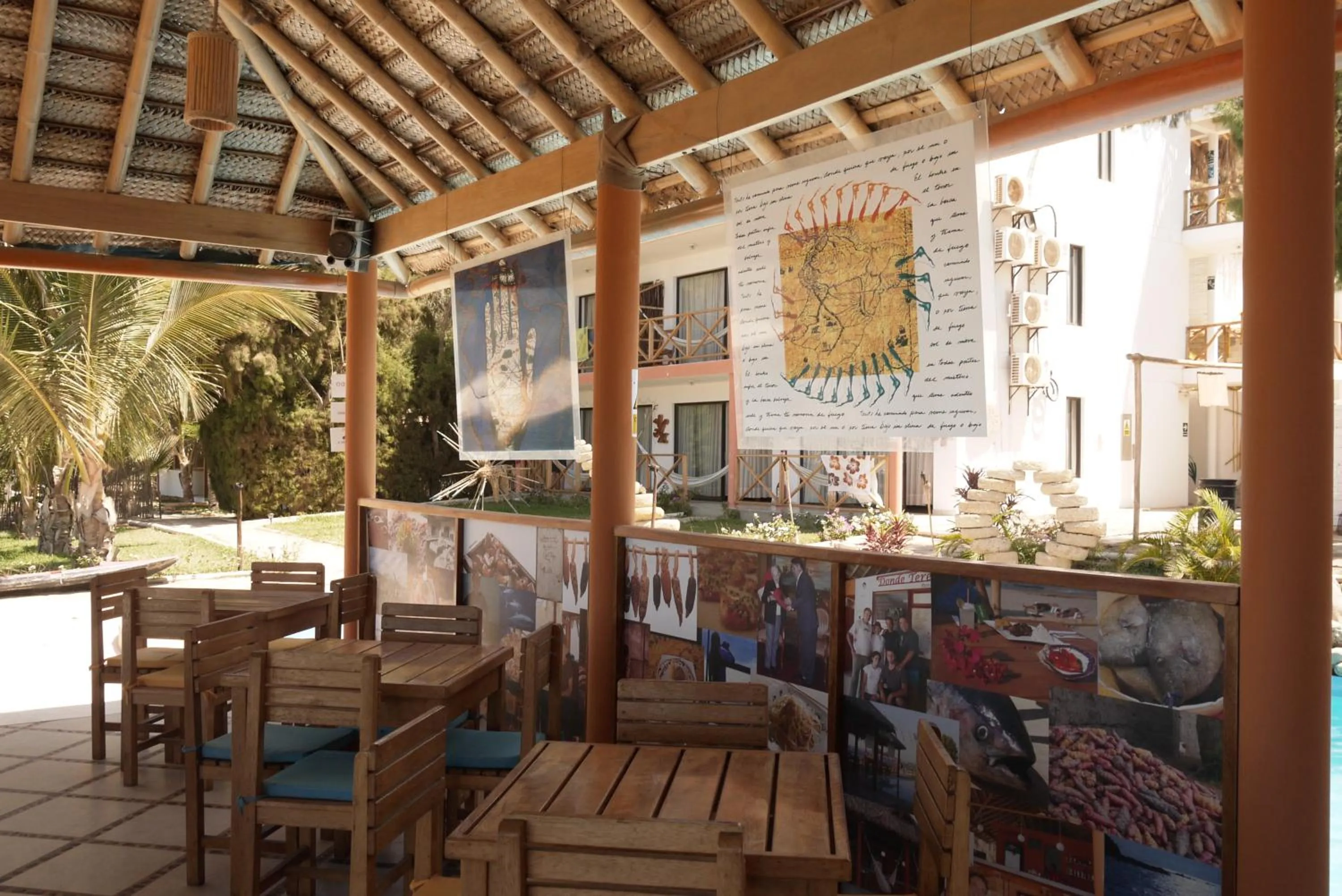 Restaurant/places to eat in H0TELIER Home, Máncora