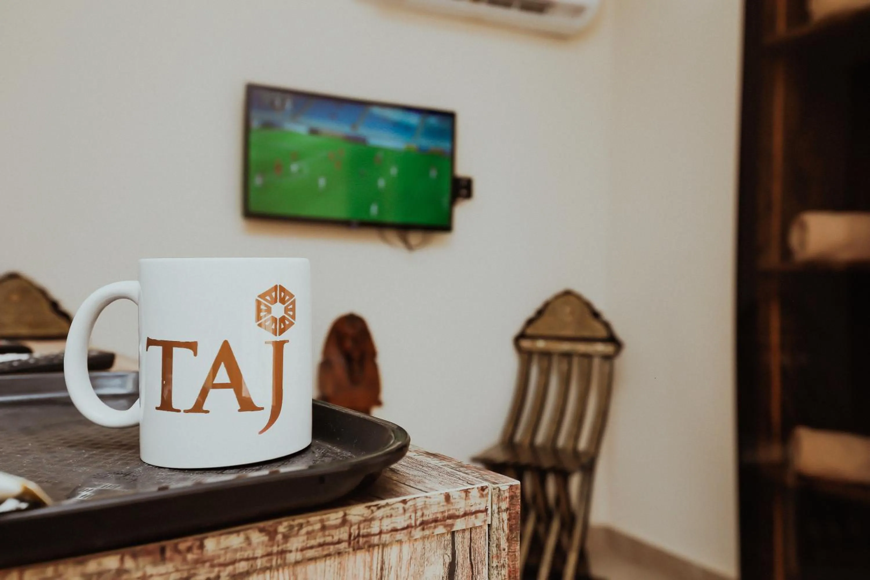 Coffee/tea facilities in Taj Pyramids inn - Pyramids View Rooftop