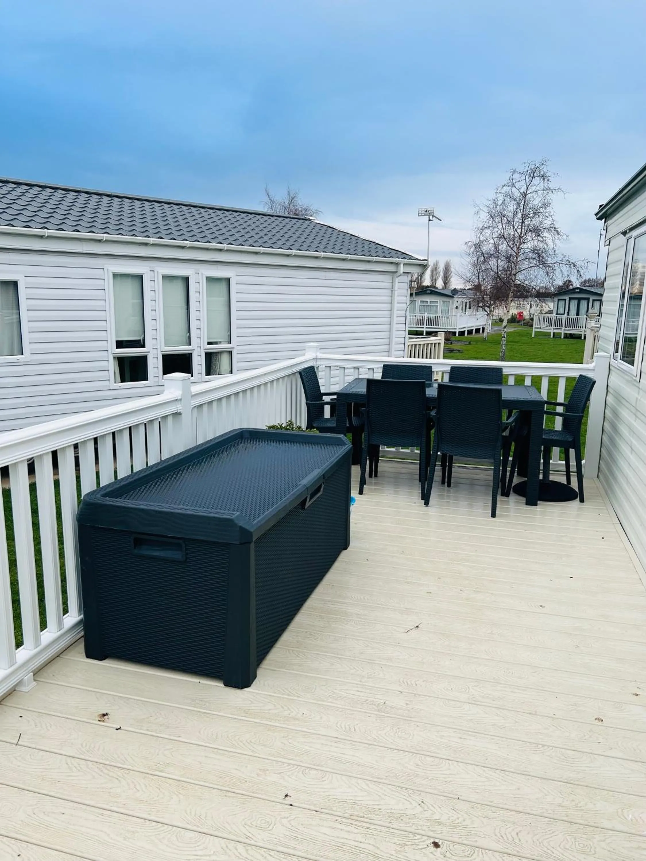 Place2bee,Family & Pet Friendly 6 Berth Caravan, Manor Park Hunstanton