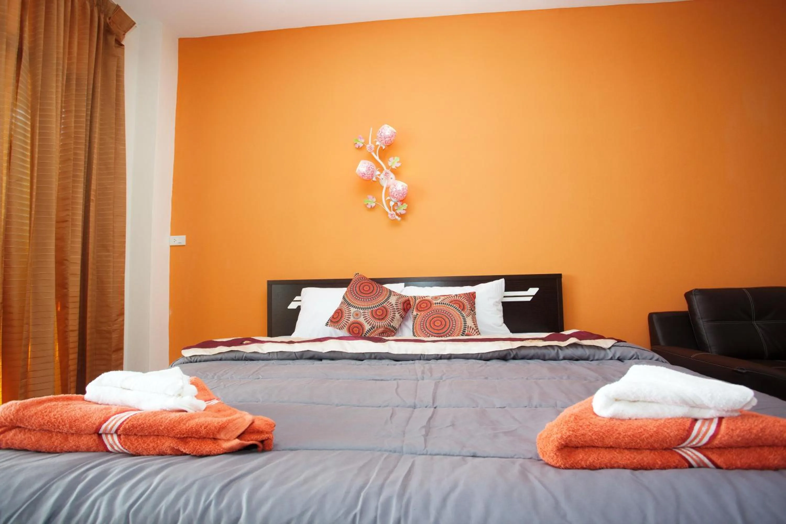 Bed in Sea Breeze Guest House