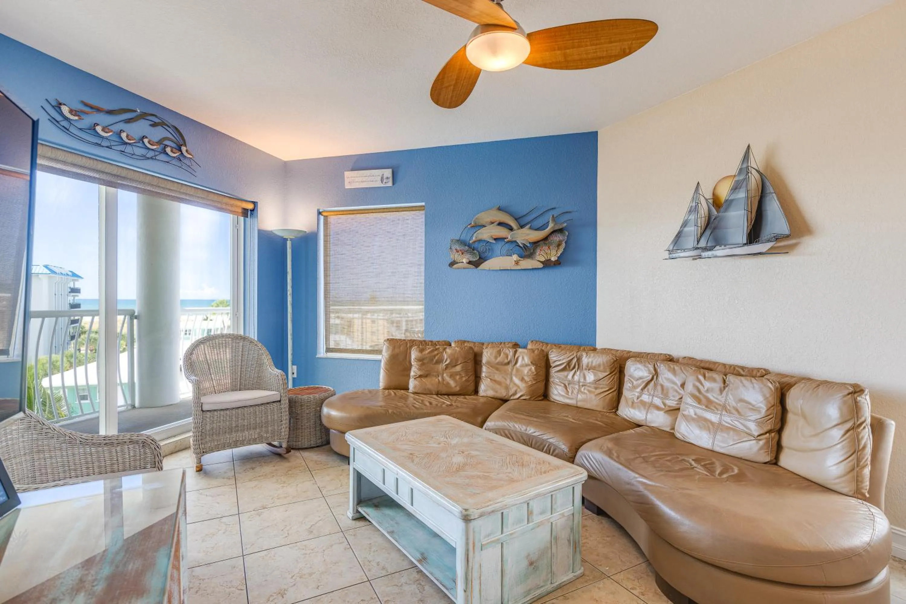 Beachfront Condo Gulf Views Walk to Sand