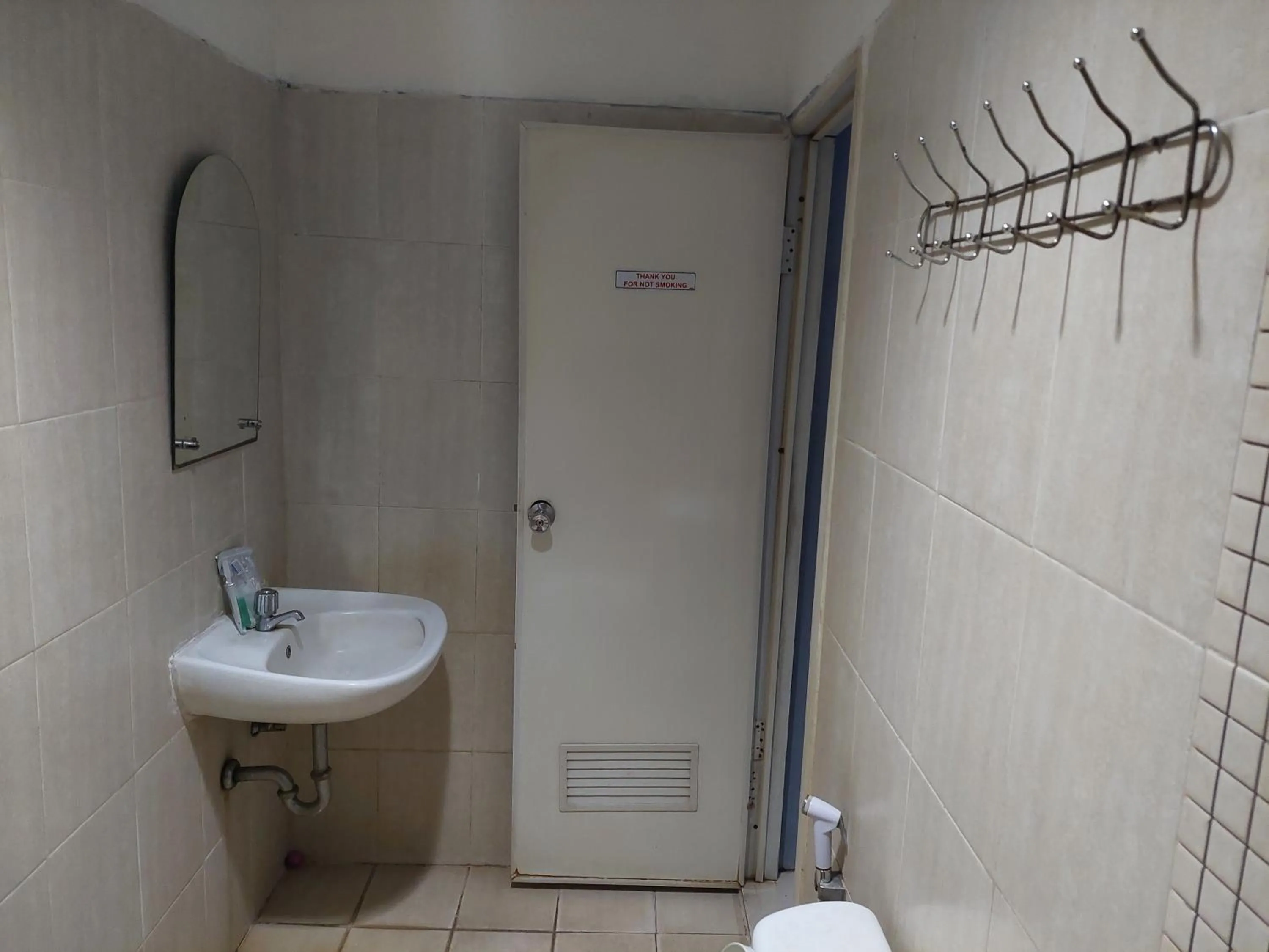 Bathroom in Pondok Seruni Kemanggisan Jakarta