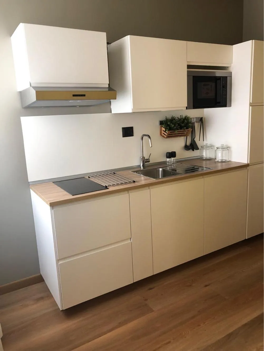 Kitchen or kitchenette in Apartment Hotel Marchesini