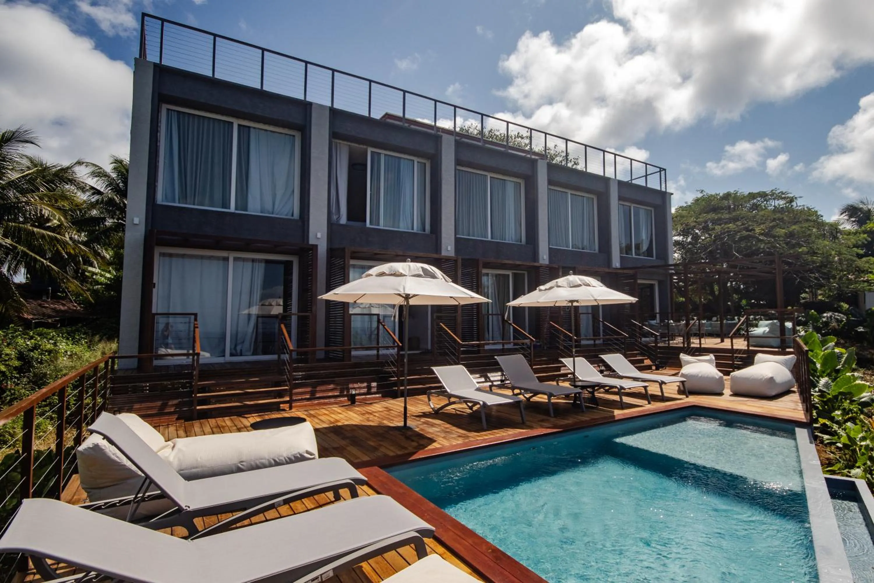 Deluxe Triple Room with Sea View in Pousada Grega Noronha