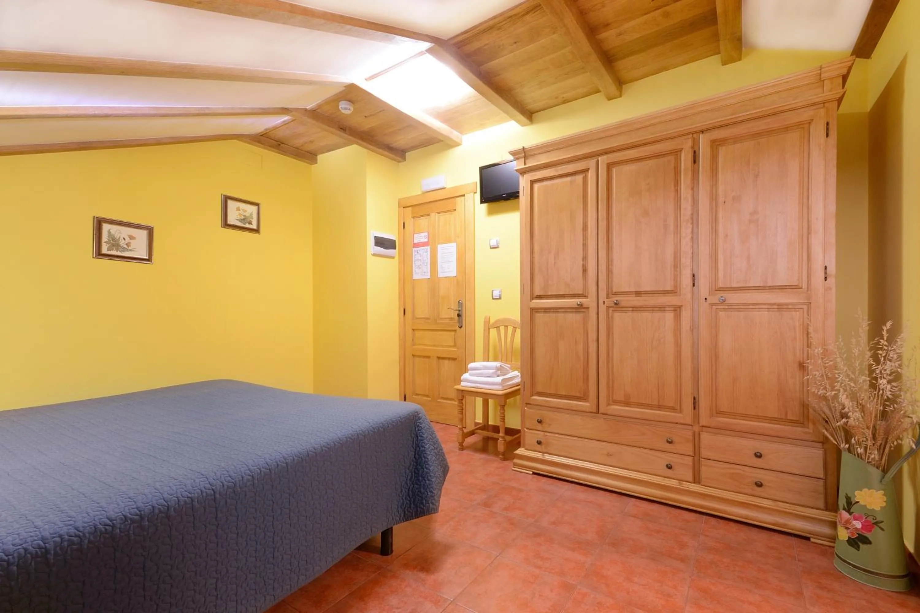 Property building, Bed in Posada Casa Rosalia