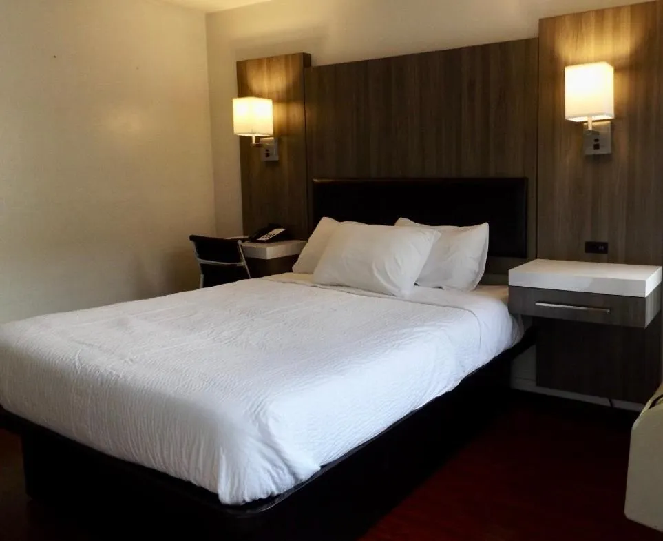 Bedroom in The Dylan, a Baymont by Wyndham