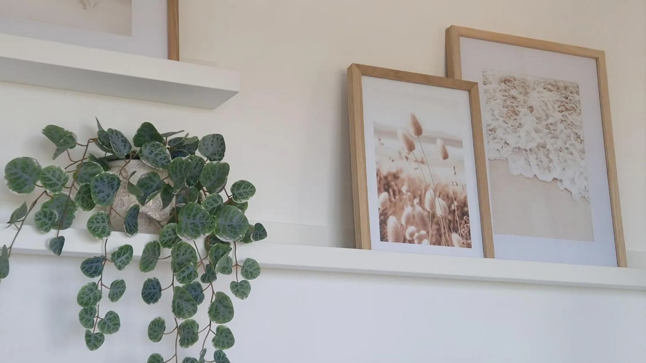 Decorative detail in Sable & Pampas - Meublé de Tourisme 5 étoiles