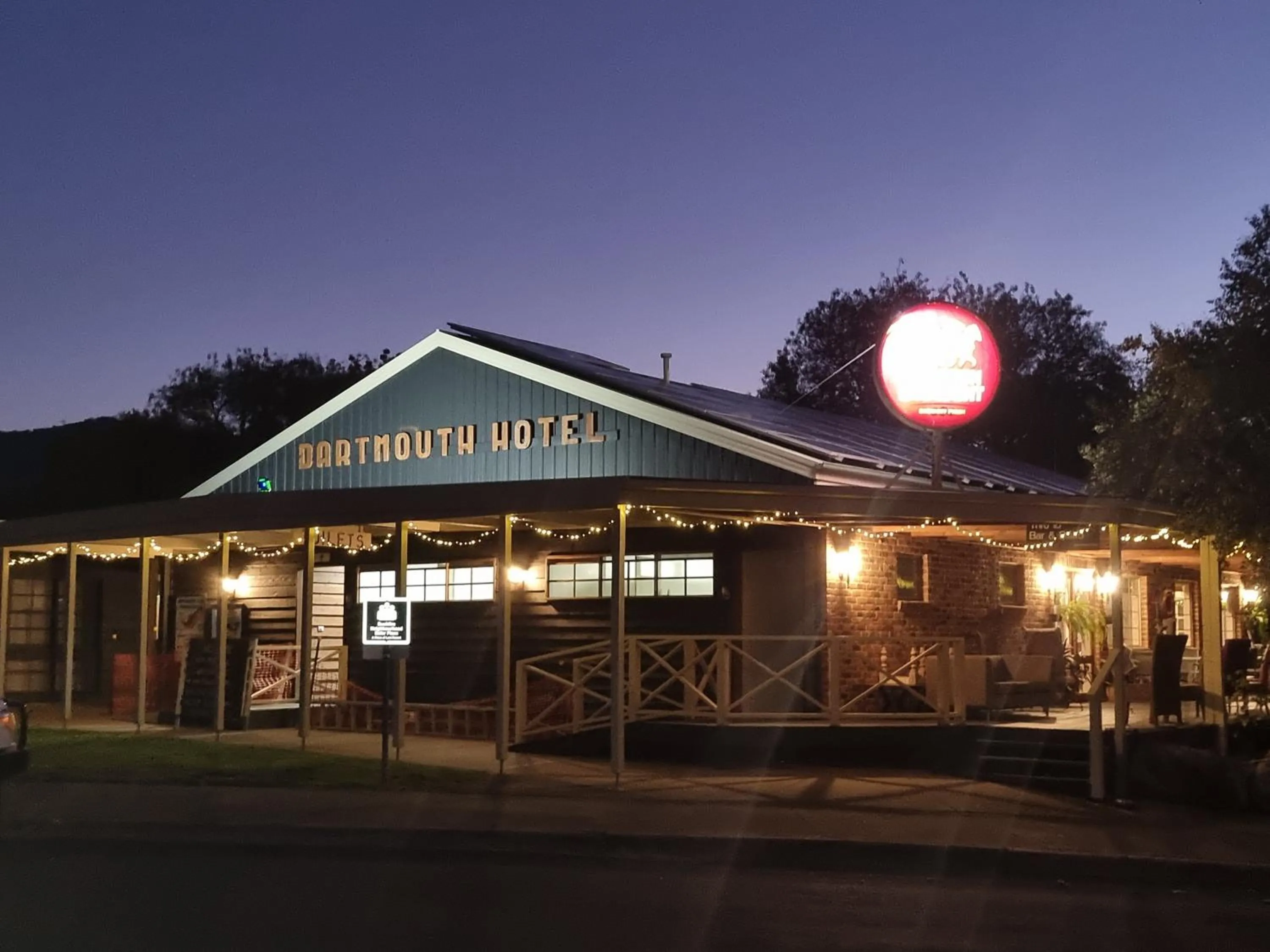 Dartmouth Hotel Pub