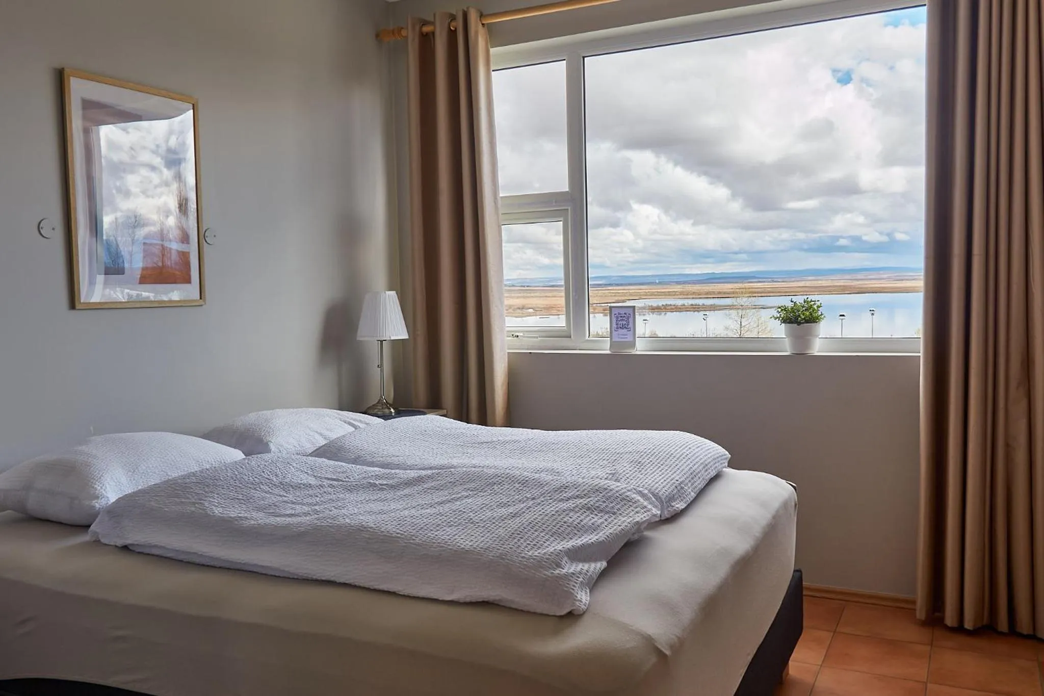 Photo of the whole room, Bed in Hótel Laugarvatn