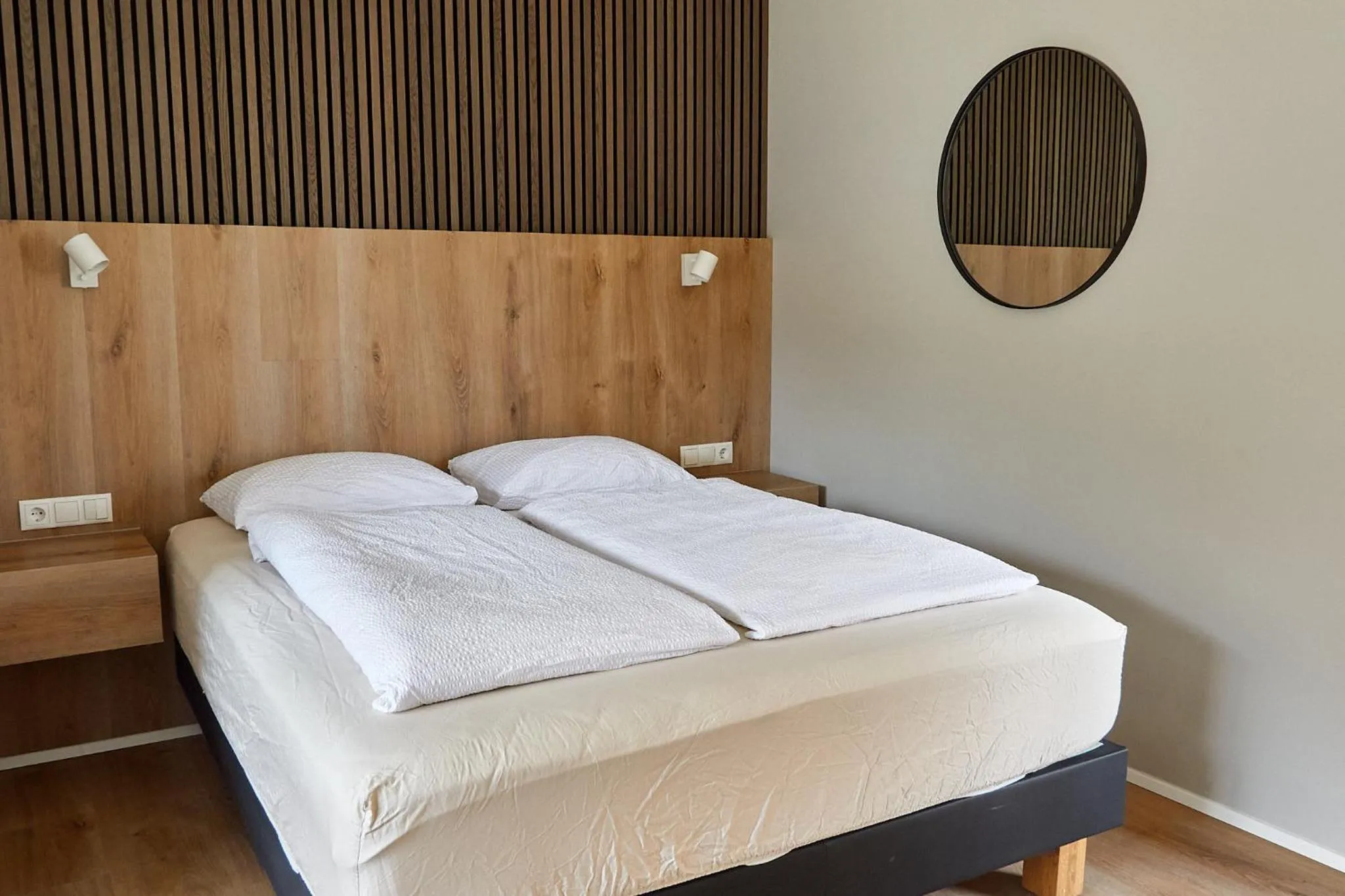 Photo of the whole room, Bed in Hótel Laugarvatn