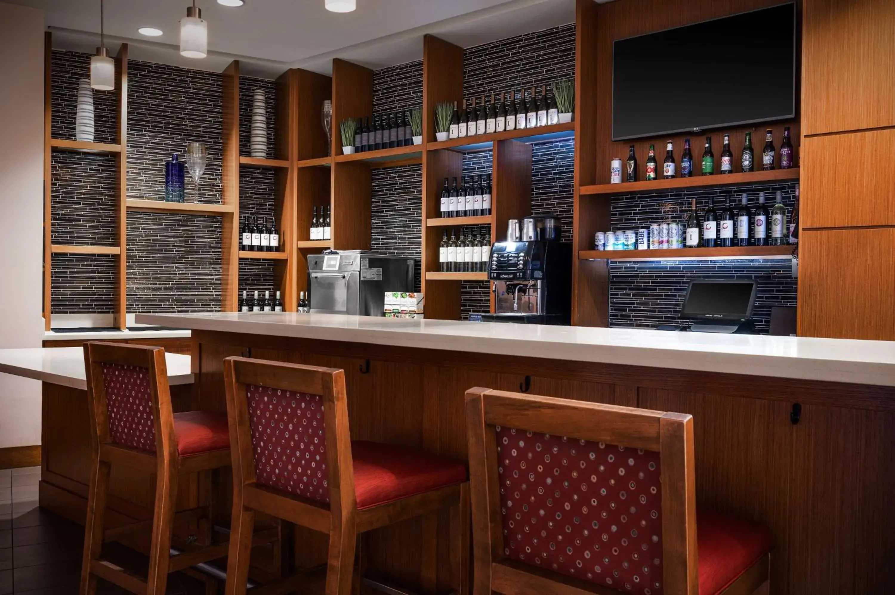 Lounge or bar in Hyatt Place Washington DC/White House Lounge or bar in Hyatt Place Washington DC/White House