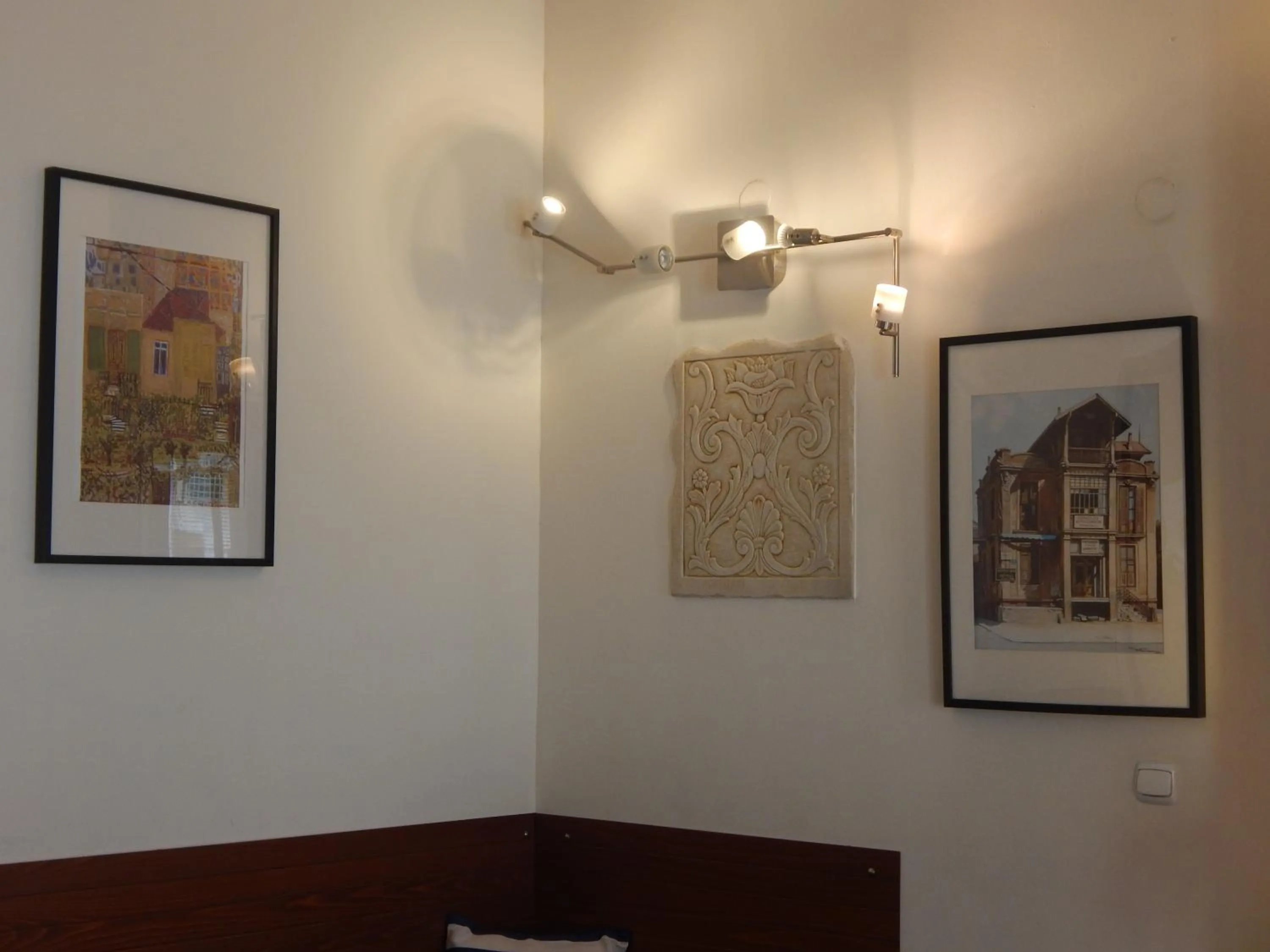 Photo of the whole room in Kripis Studio Thessaloniki