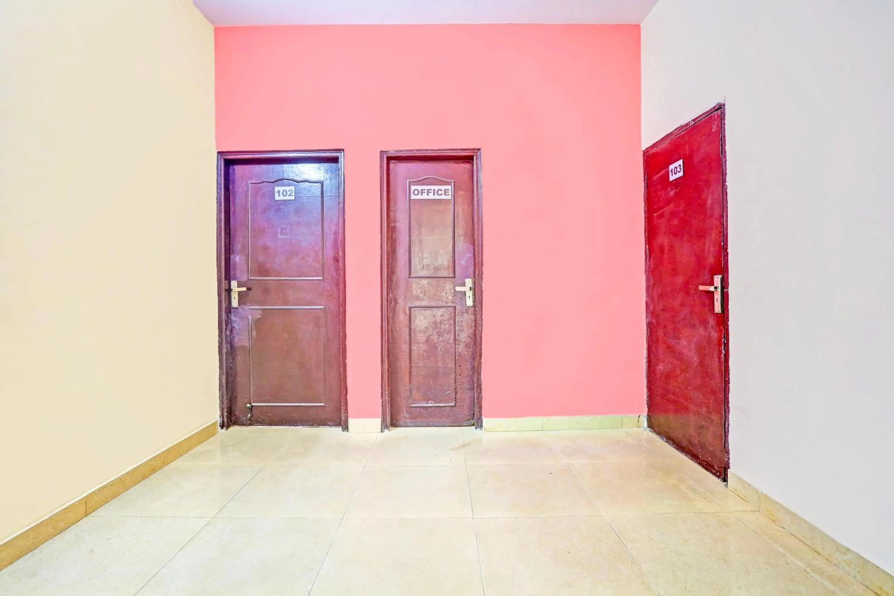 Lobby or reception in Super Hotel O Shubham Residency