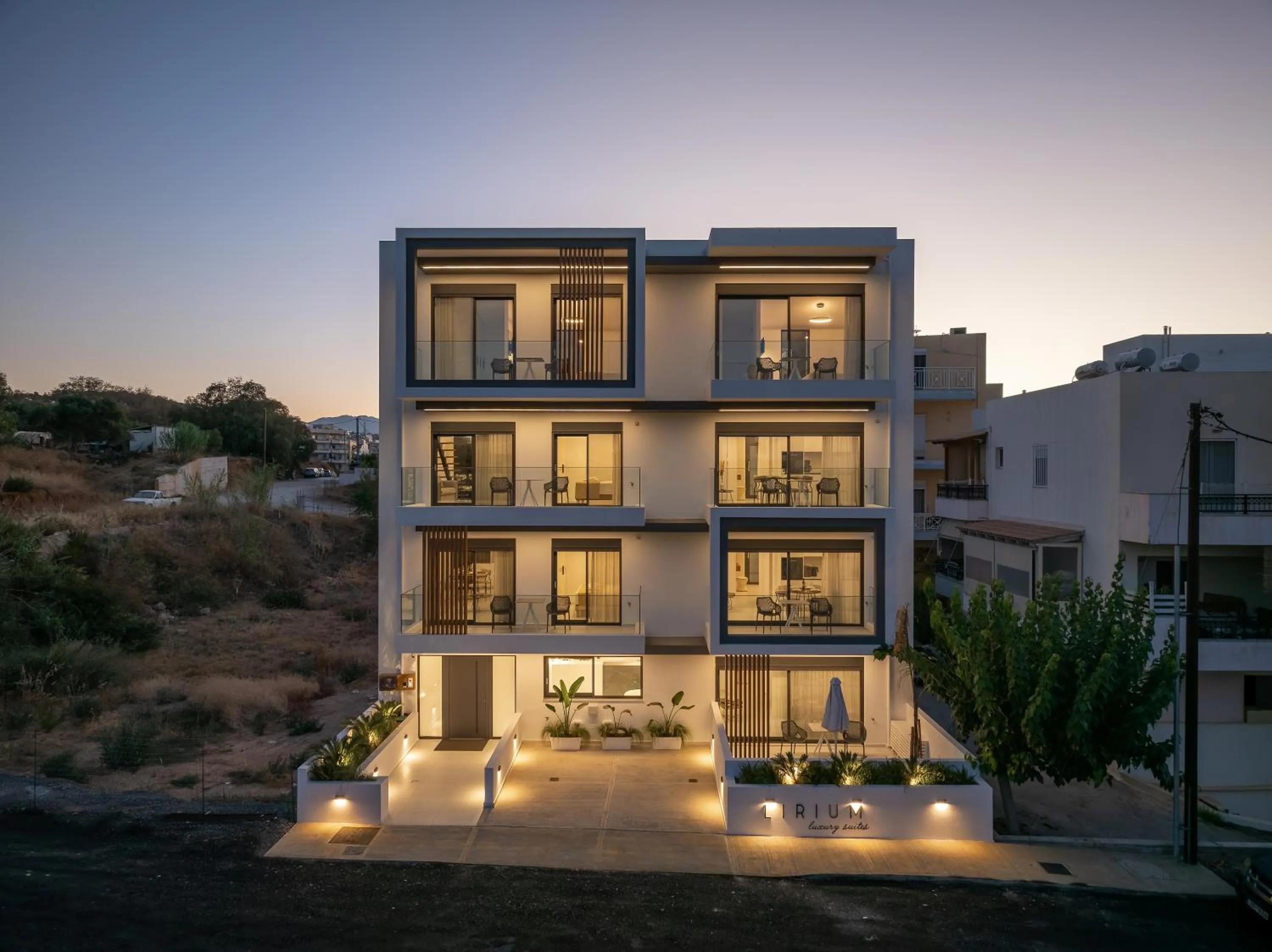 LIRIUM luxury suites