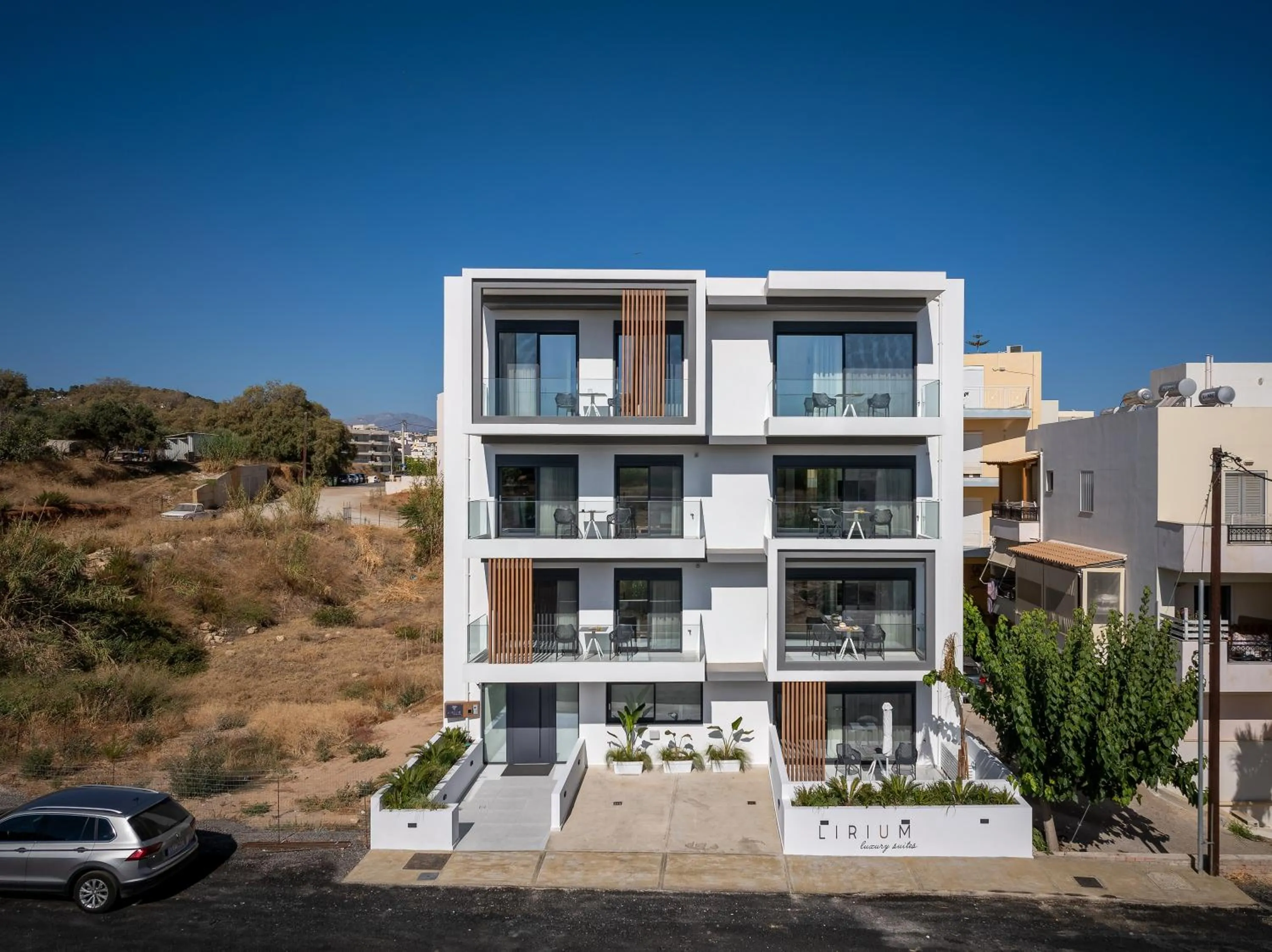 LIRIUM luxury suites