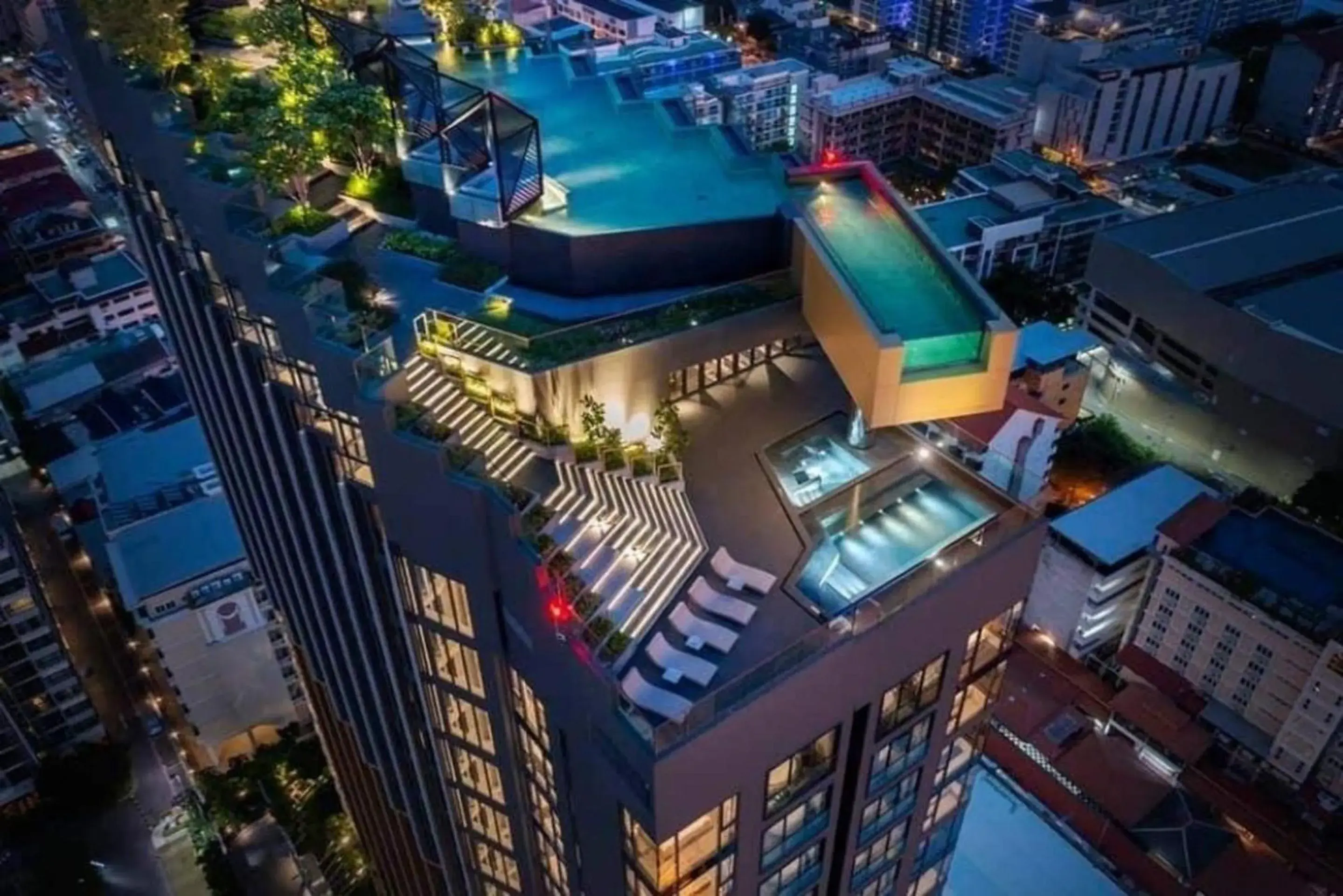 Property building in Edge Central Pattaya by Mickey Property building in Edge Central Pattaya by Mickey