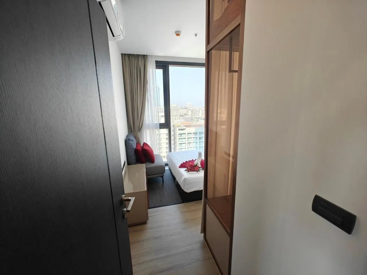 Bed in Edge Central Pattaya by Mickey