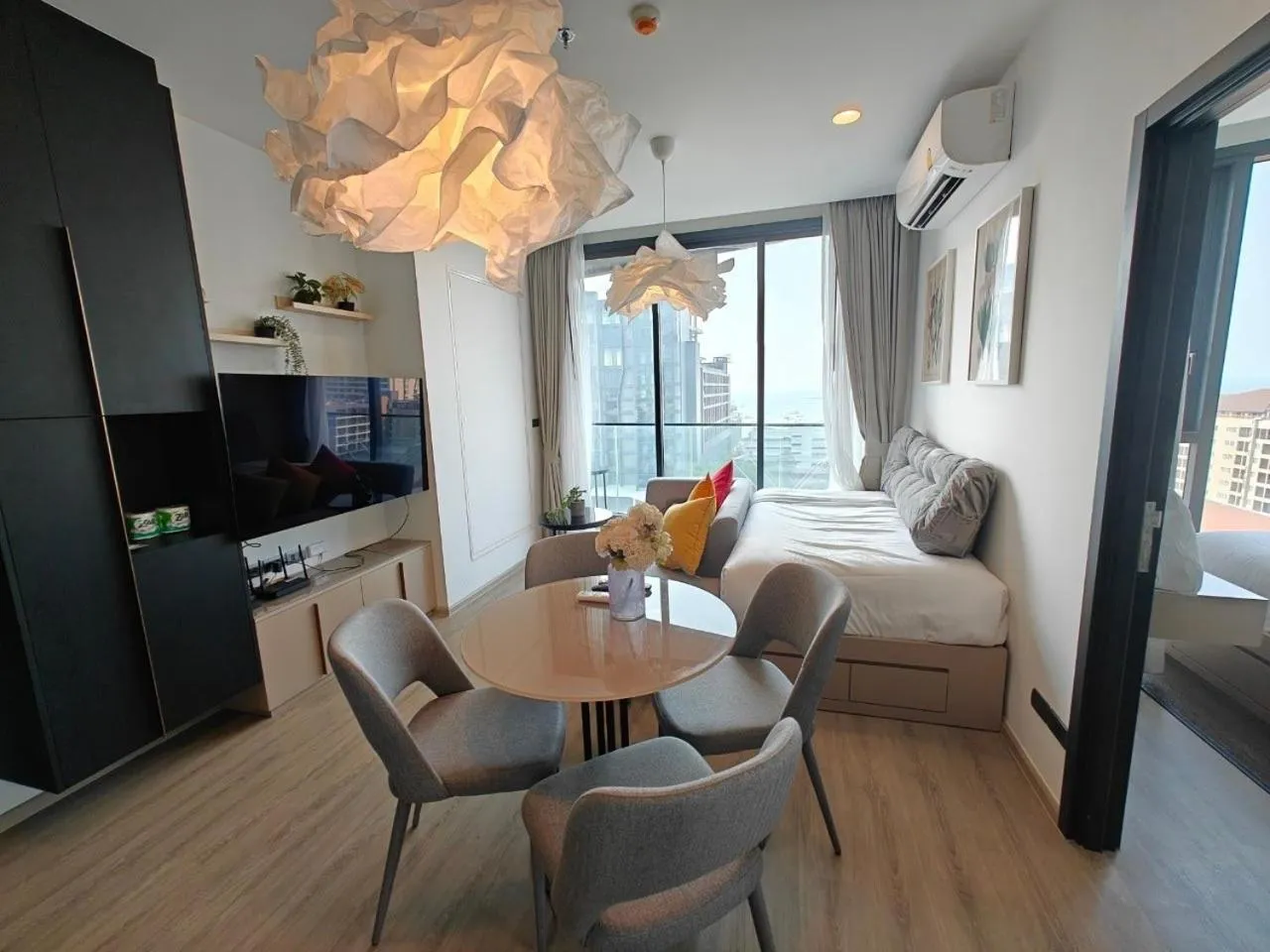 TV and multimedia in Edge Central Pattaya by Mickey