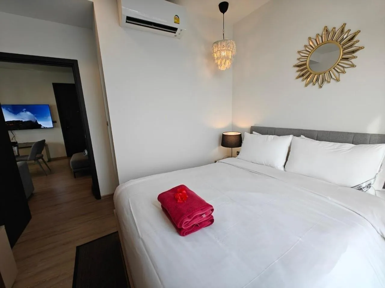 Bed in Edge Central Pattaya by Mickey