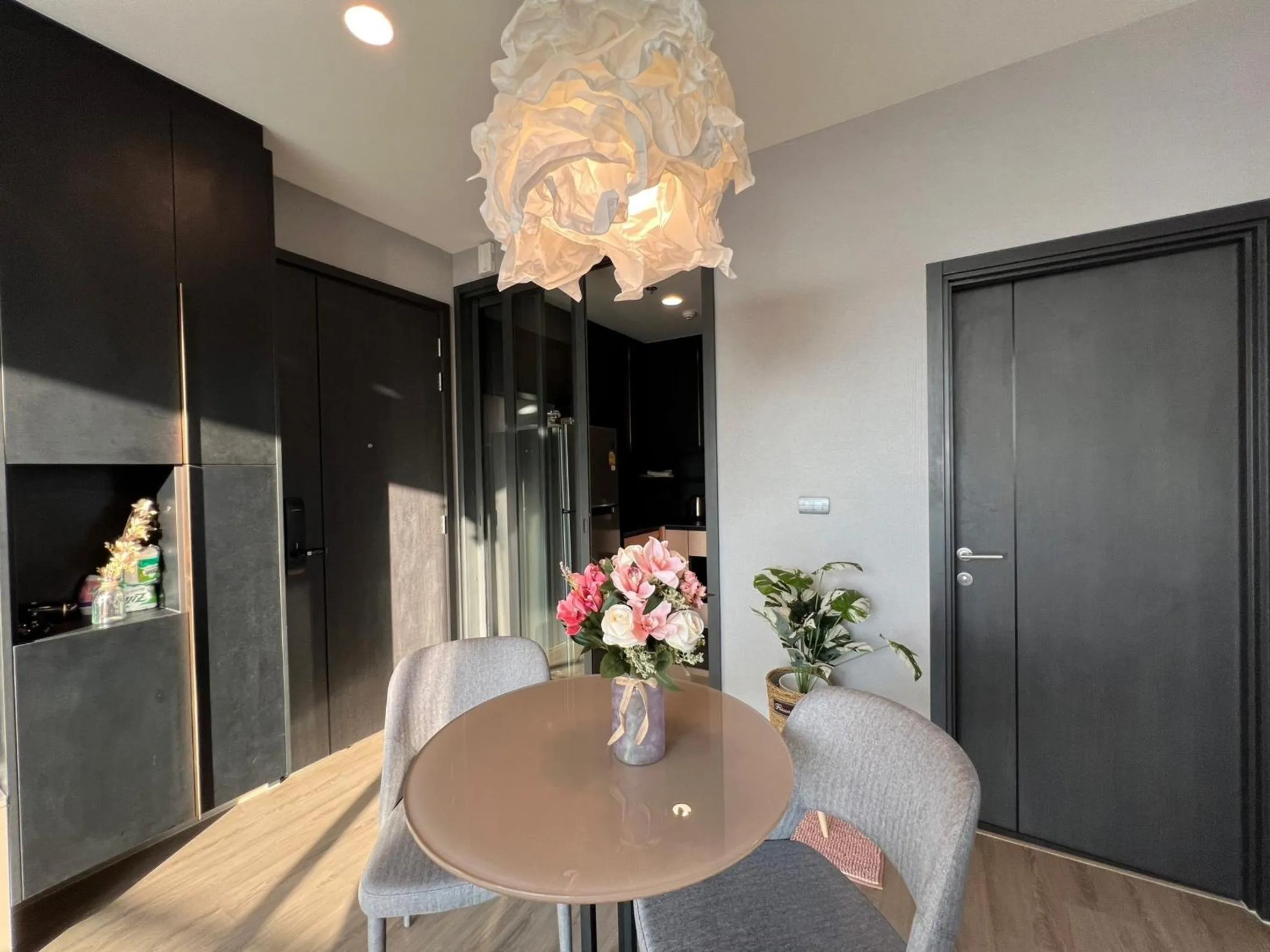 Living room in Edge Central Pattaya by Mickey