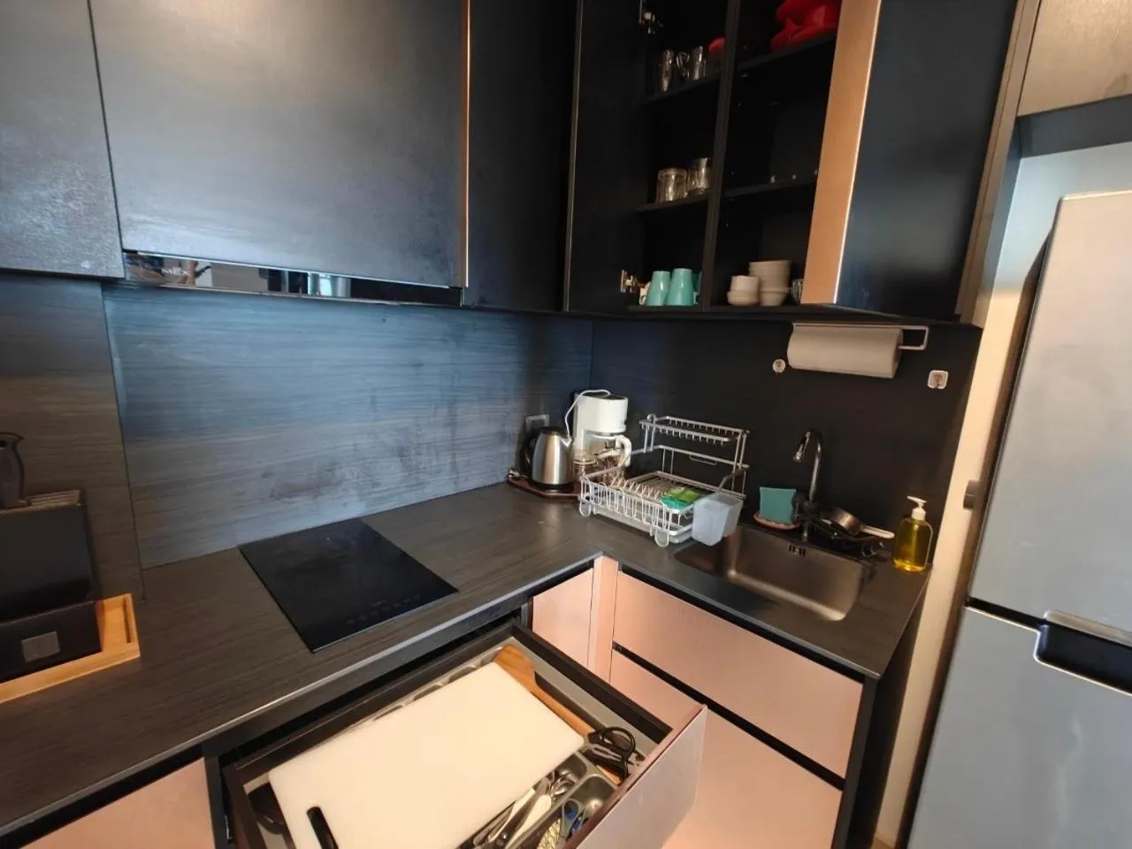 Edge Central Pattaya by Mickey