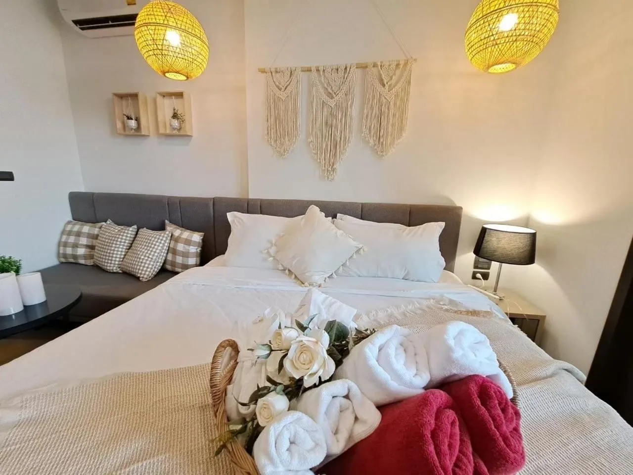 Bed in Edge Central Pattaya by Mickey