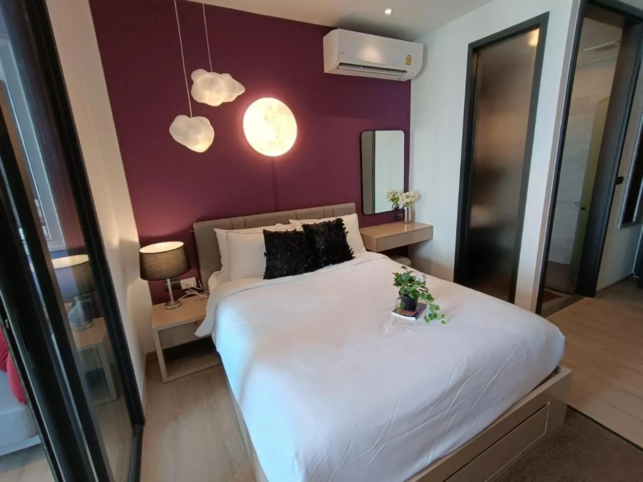 Bed in Edge Central Pattaya by Mickey