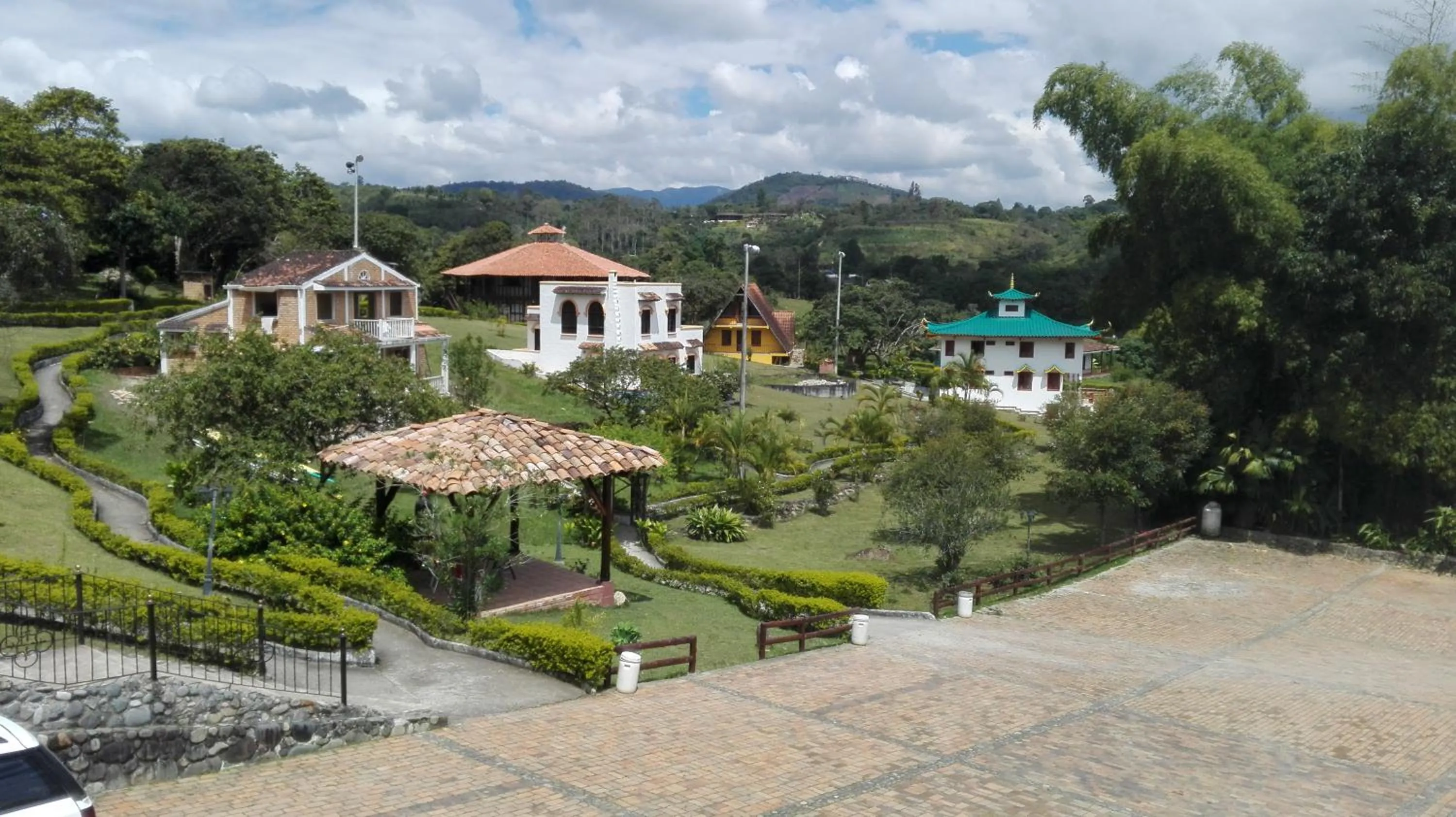 Facade/entrance in San Agustin Internacional Hotel