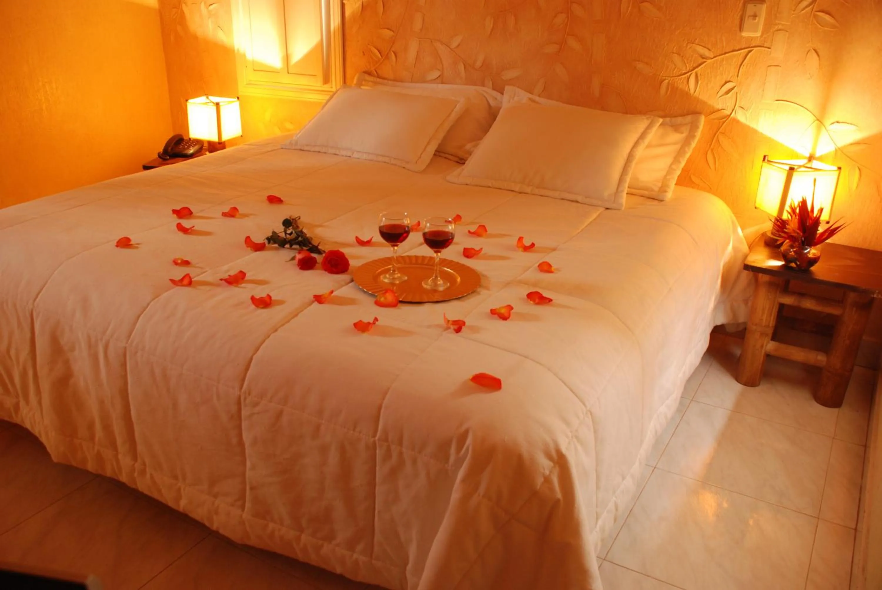 Photo of the whole room, Bed in San Agustin Internacional Hotel