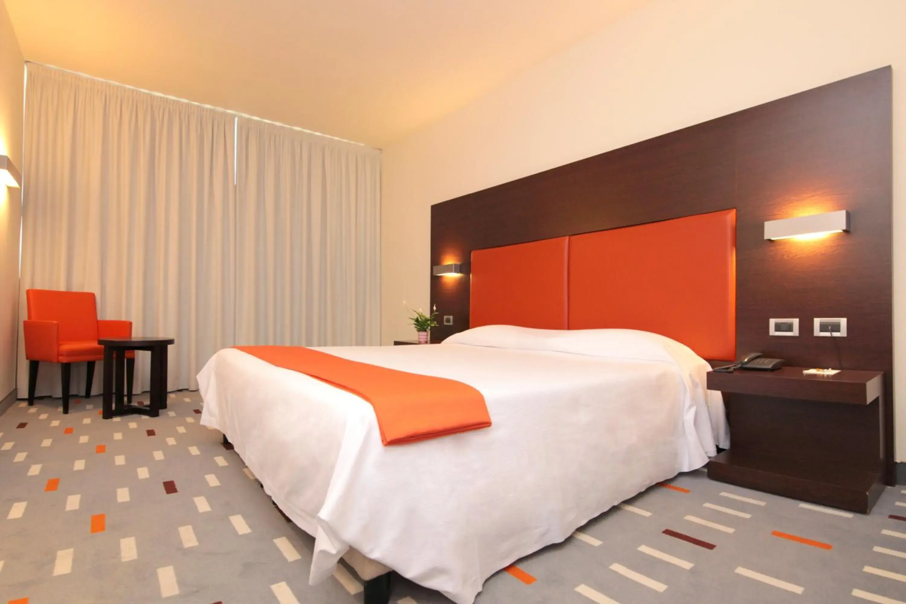 Bedroom, Bed in Hotel Major Bedroom, Bed in Hotel Major