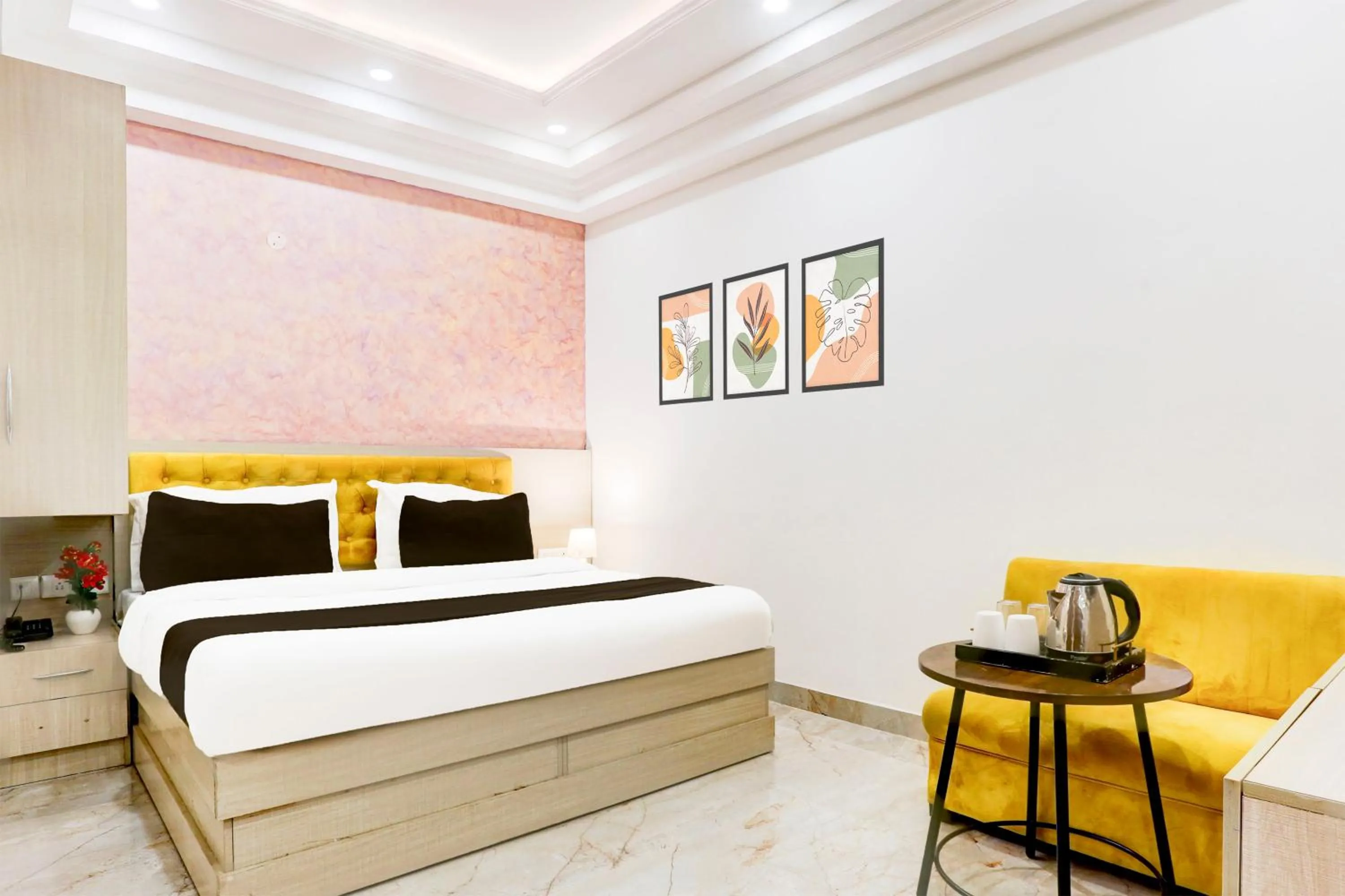 Bedroom, Bed in Super Townhouse Eden Garden Zirakpur