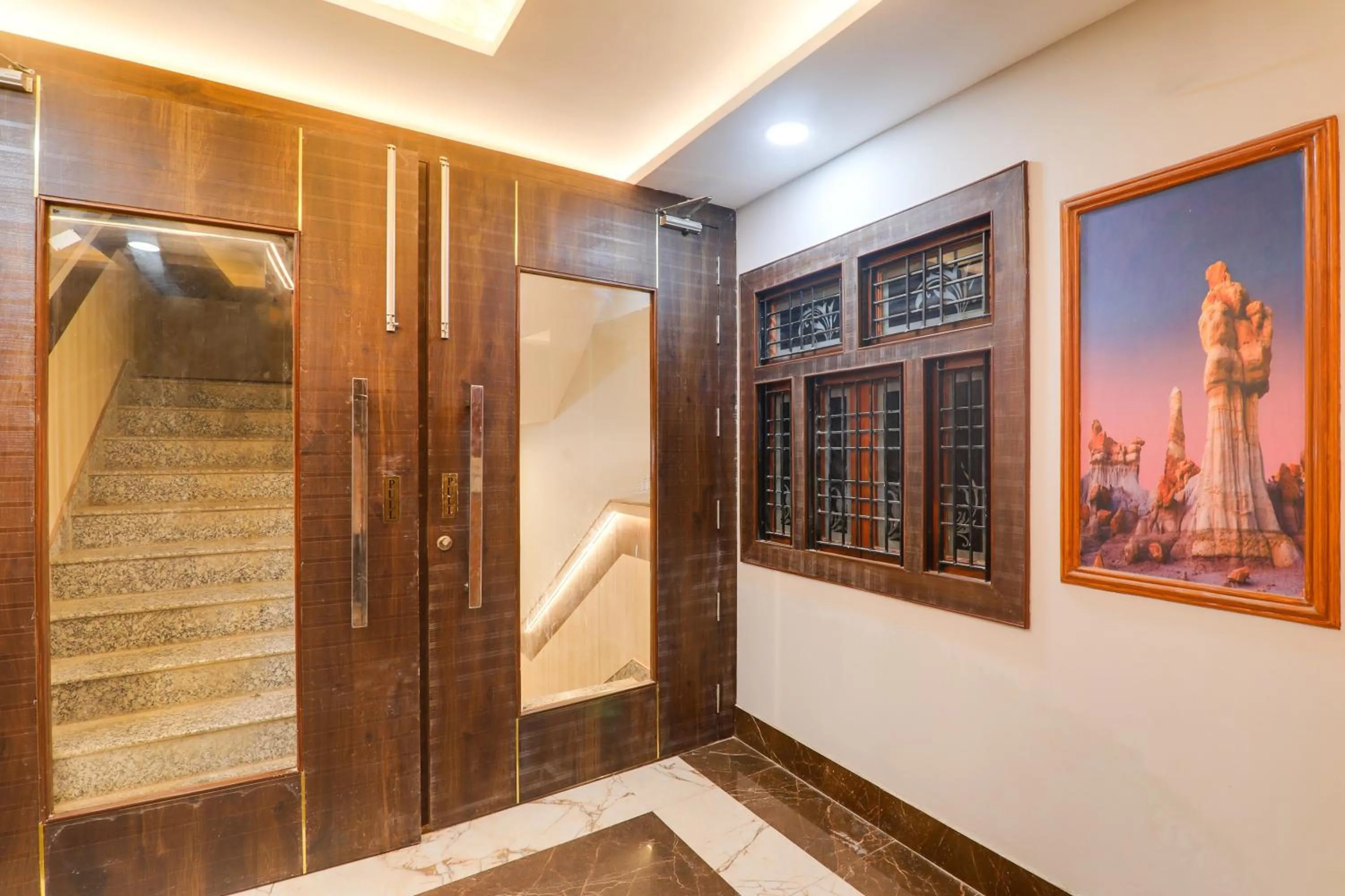 Facade/entrance in Hotel O Pragati Guest house