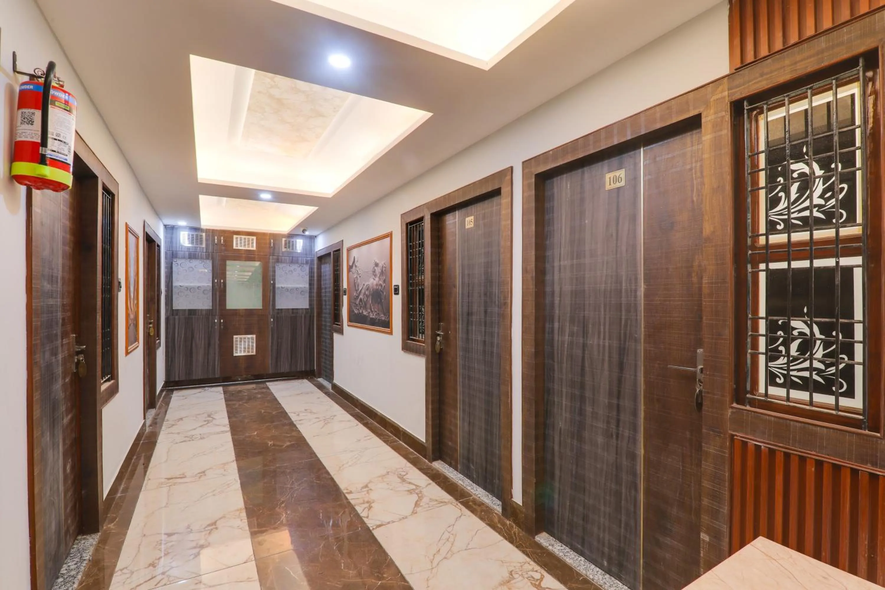 Lobby or reception in Hotel O Pragati Guest house