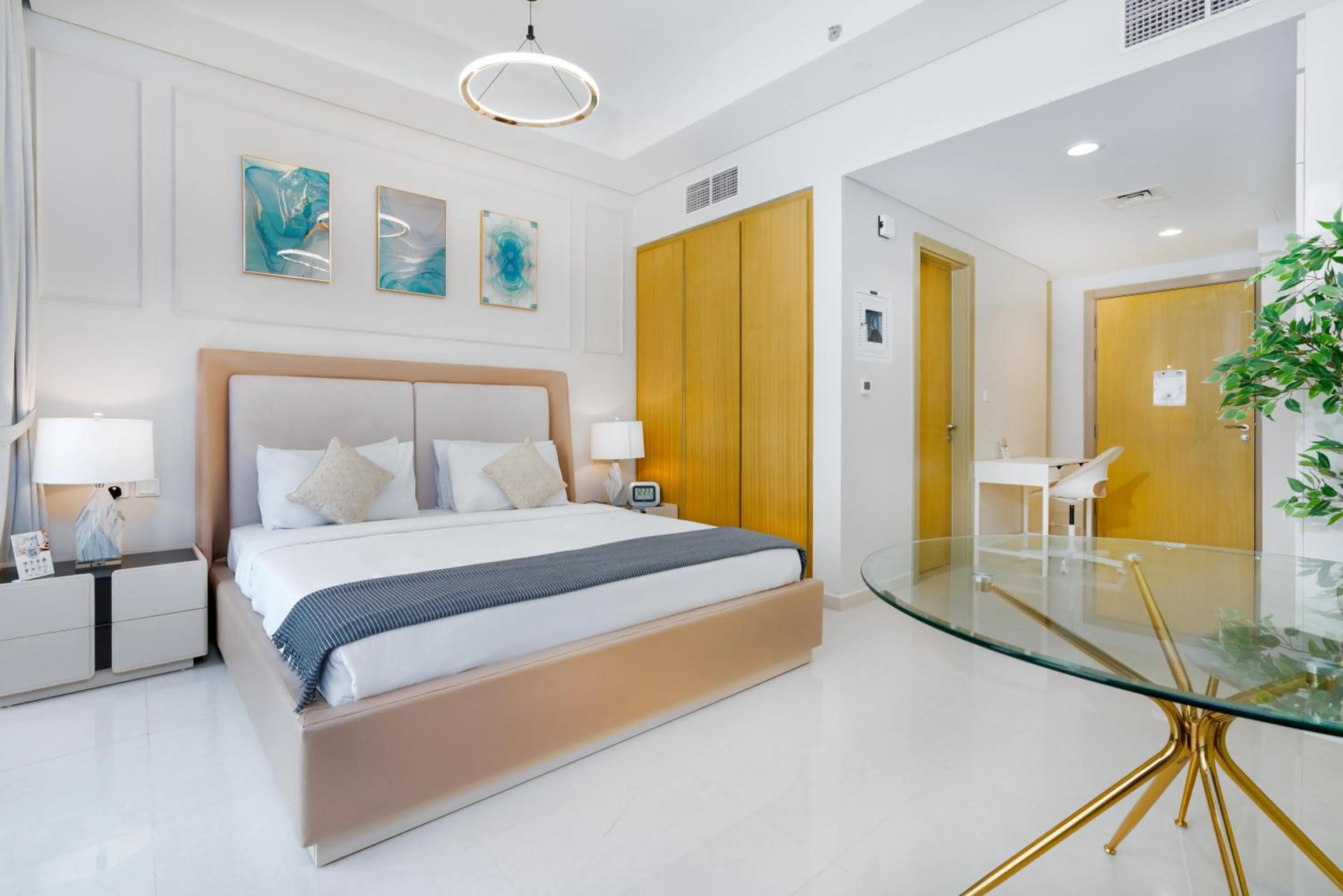 Bed in Lux BnB Aykon Tower I Skyline Canal Views