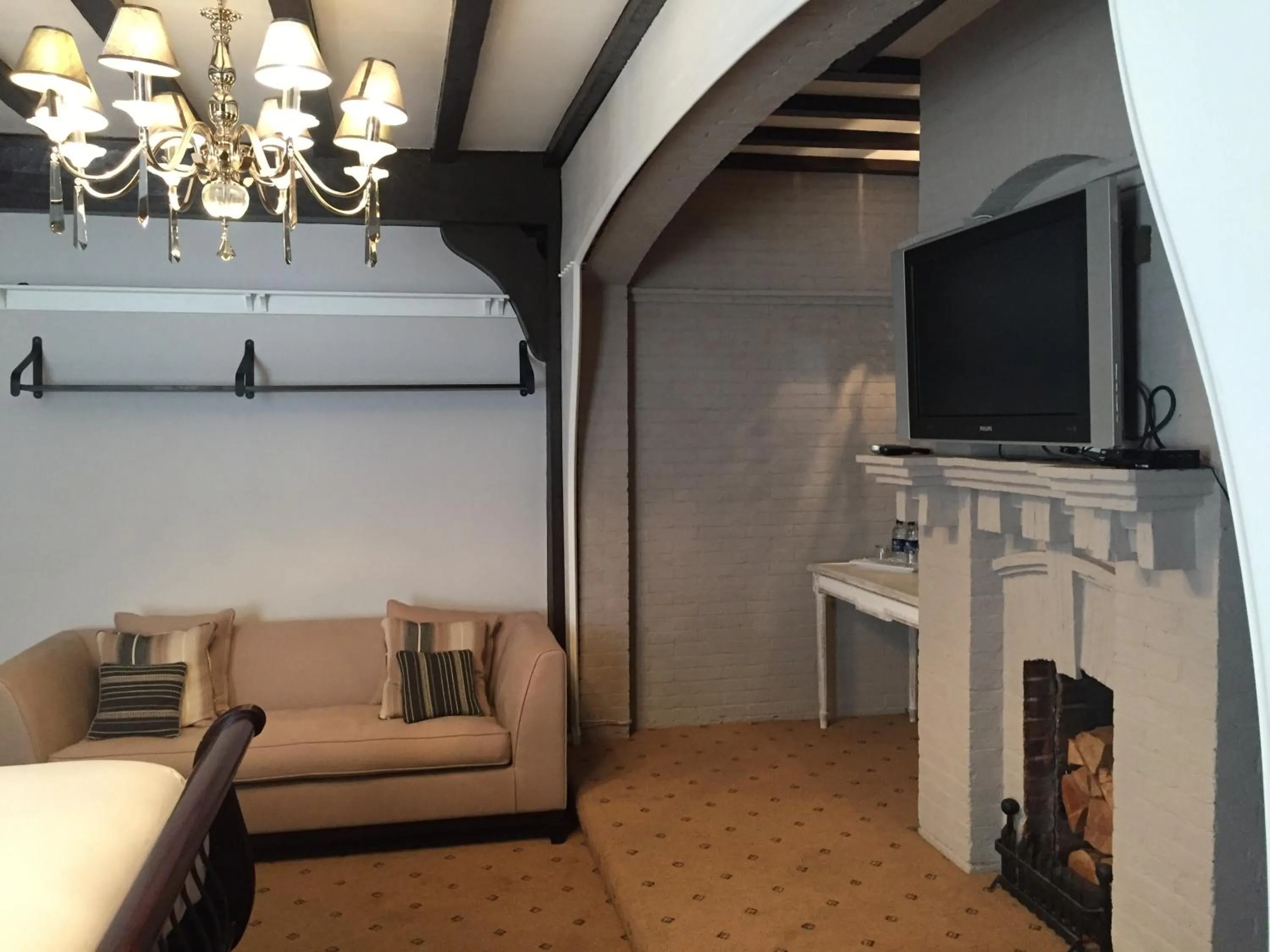 Bedroom in The Tudor Hotel