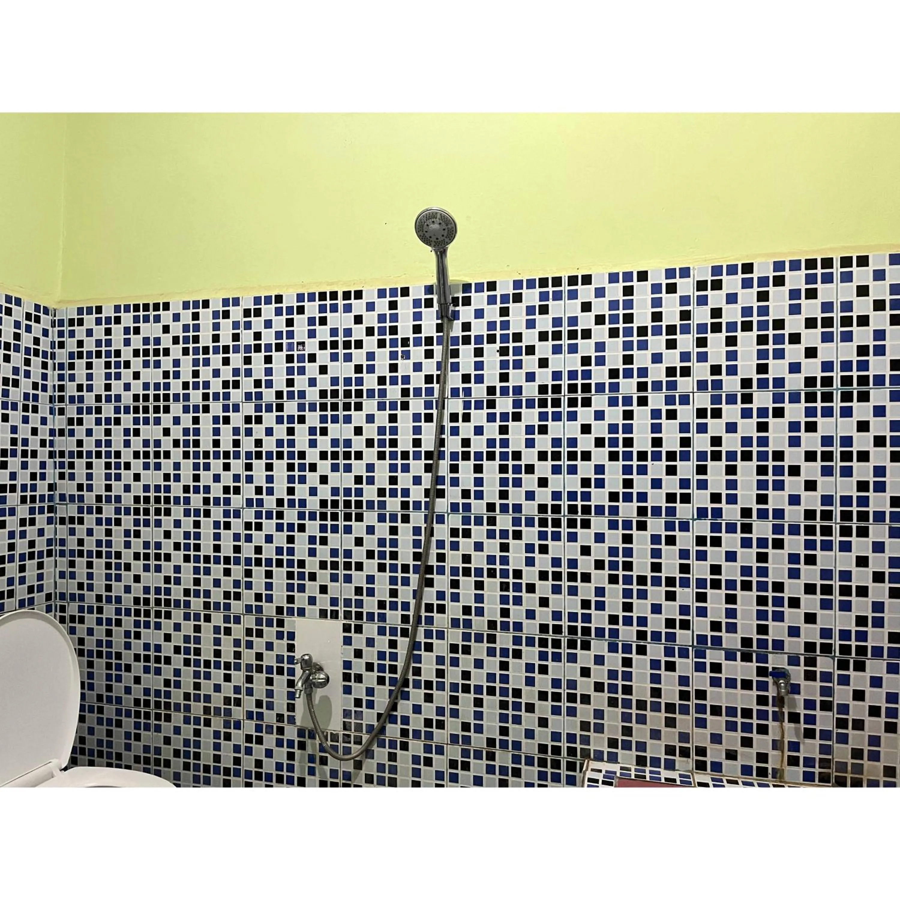 Bathroom in Afiat Hotel Maros Makassar RedPartner
