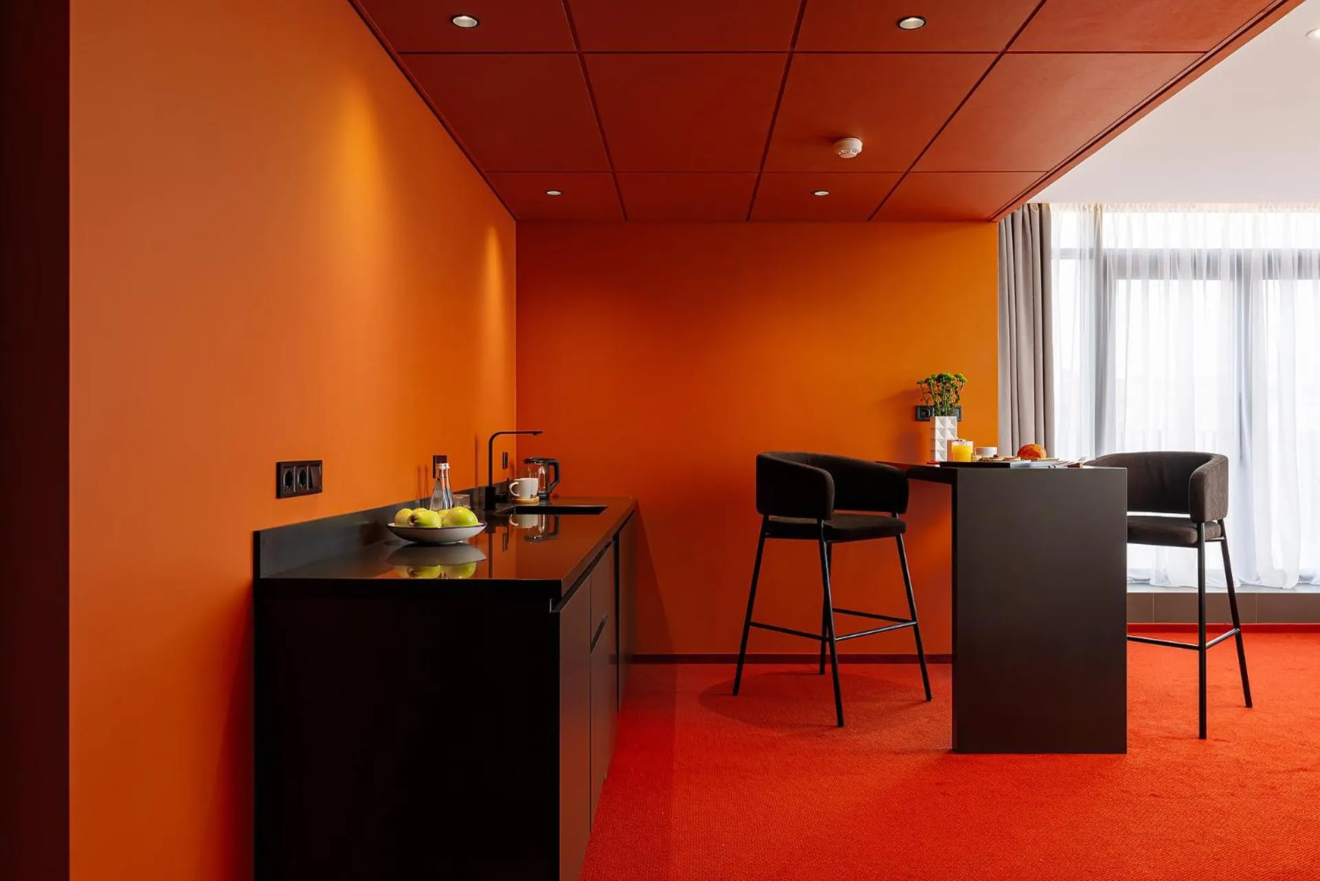 Food and drinks in LEV Lifestyle Hotel - Maestro