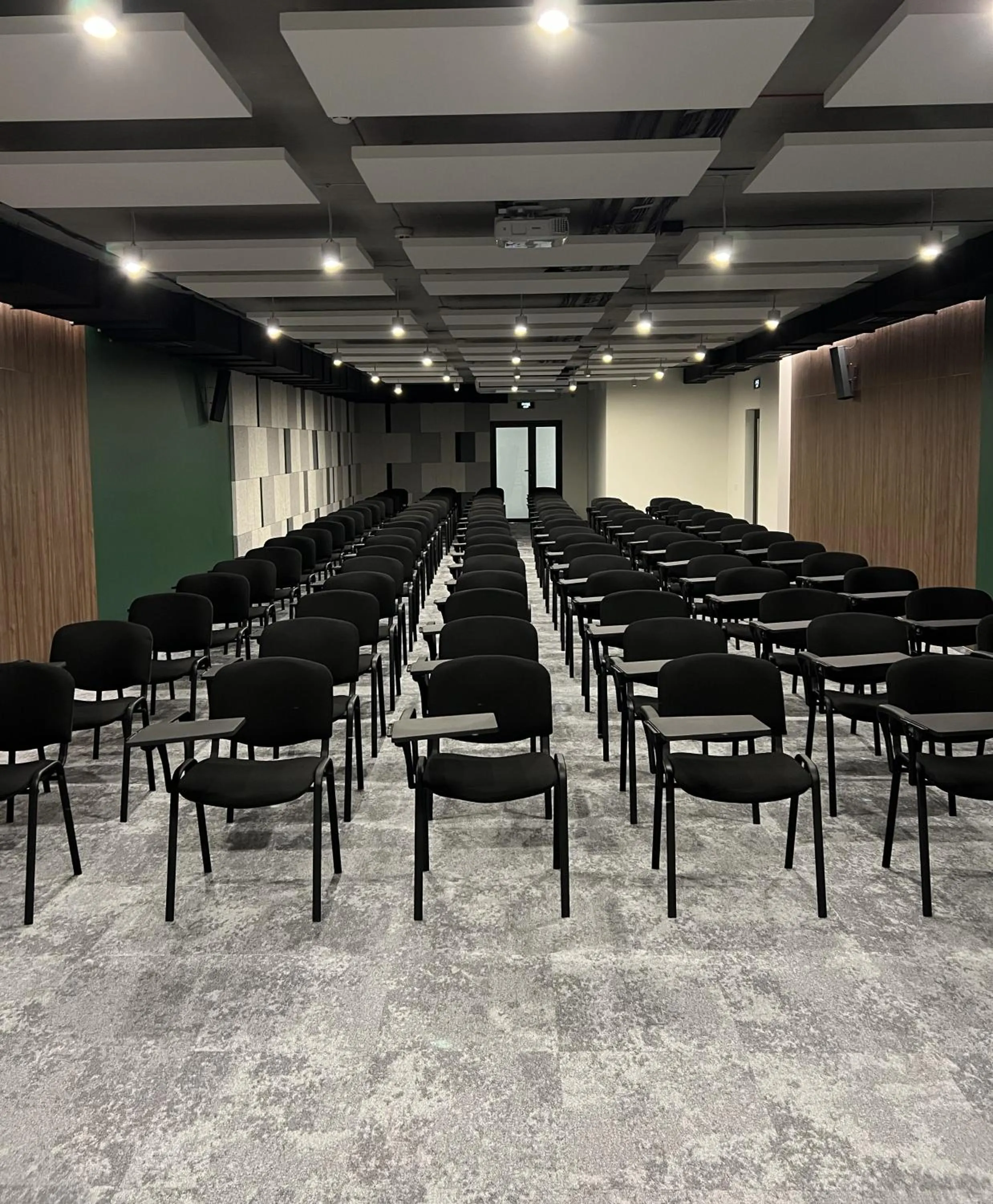 Meeting/conference room in LEV Lifestyle Hotel - Maestro