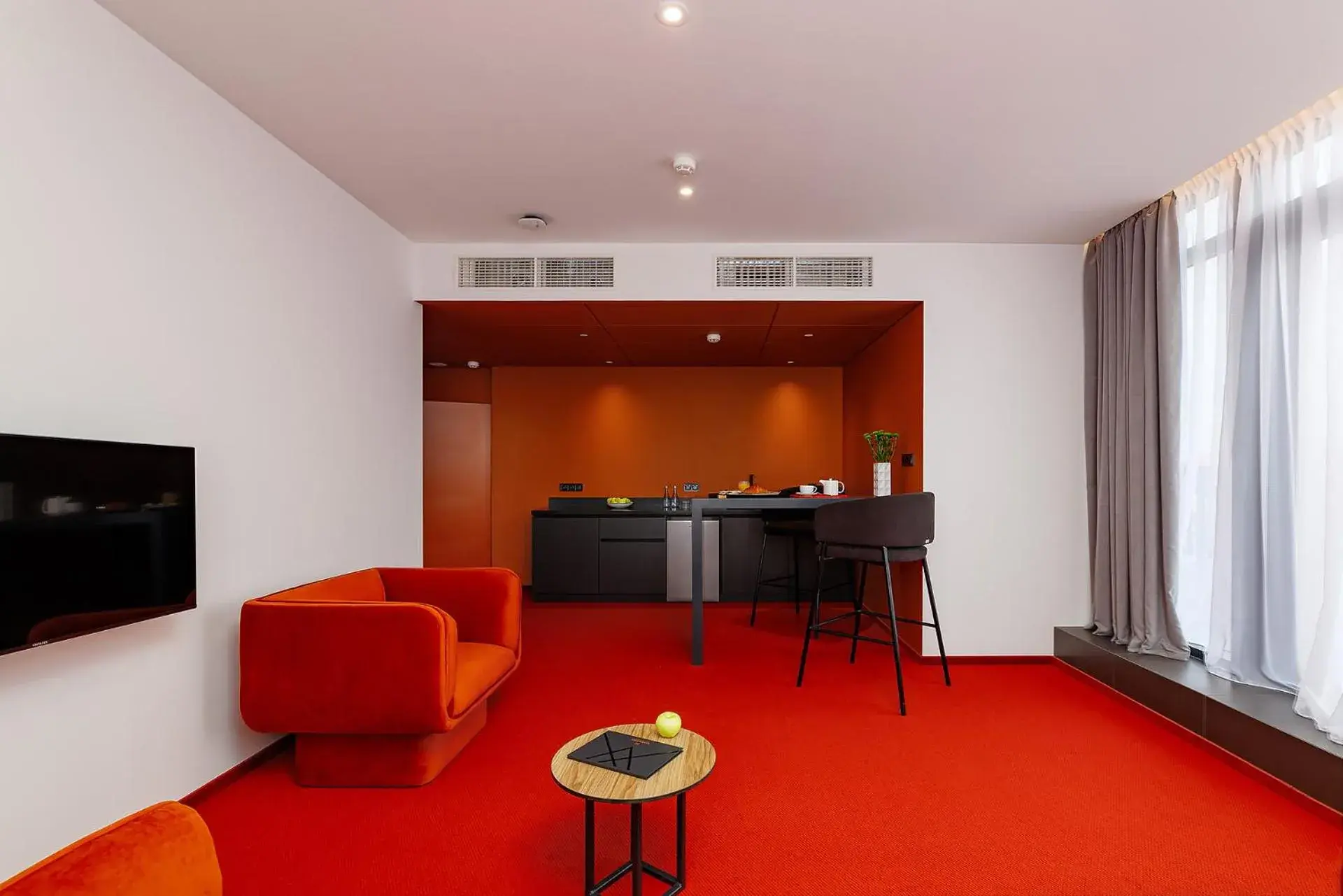 Executive Suite with Terrace in LEV Lifestyle Hotel - Maestro Executive Suite with Terrace in LEV Lifestyle Hotel - Maestro