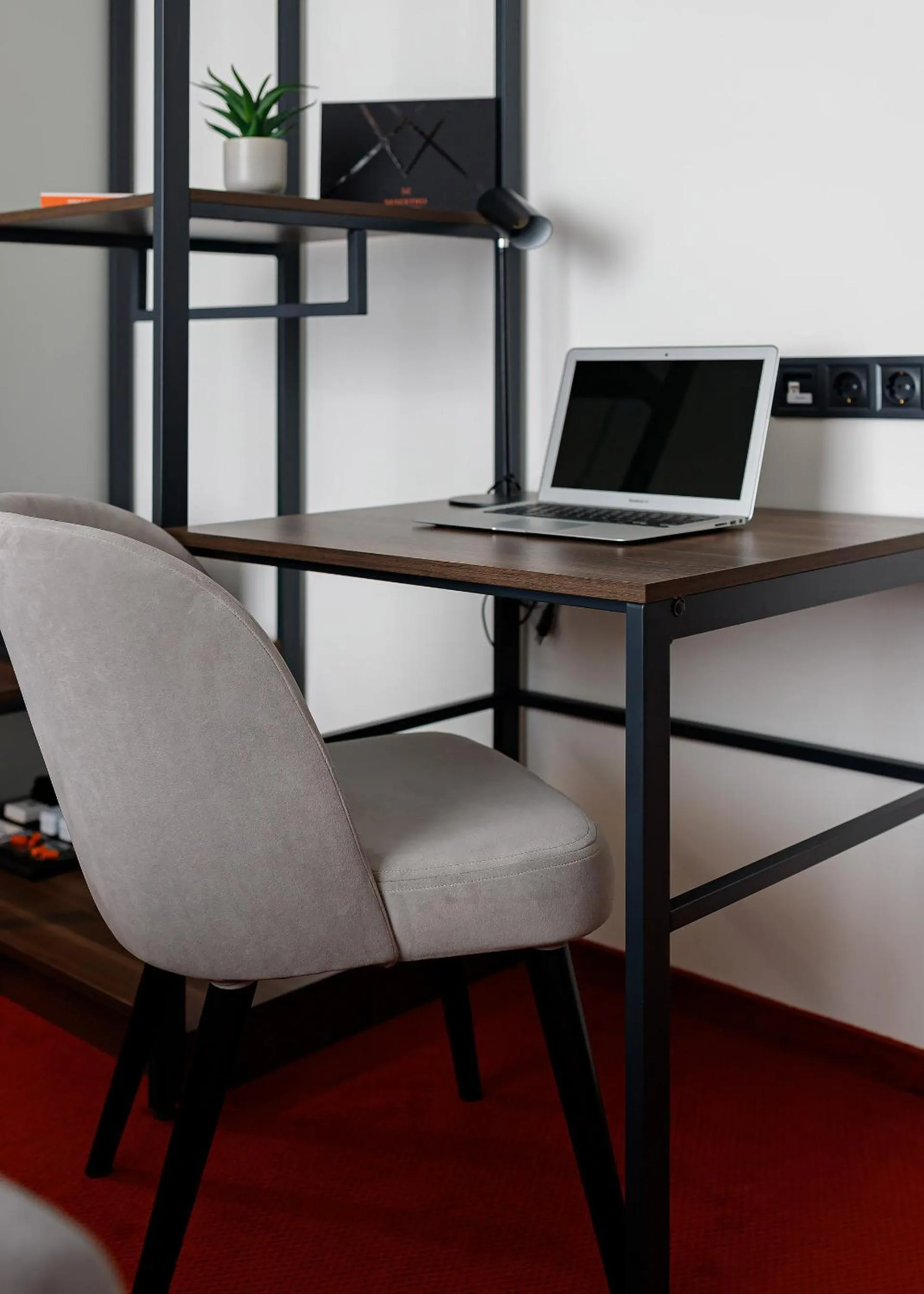 TV and multimedia in LEV Lifestyle Hotel - Maestro