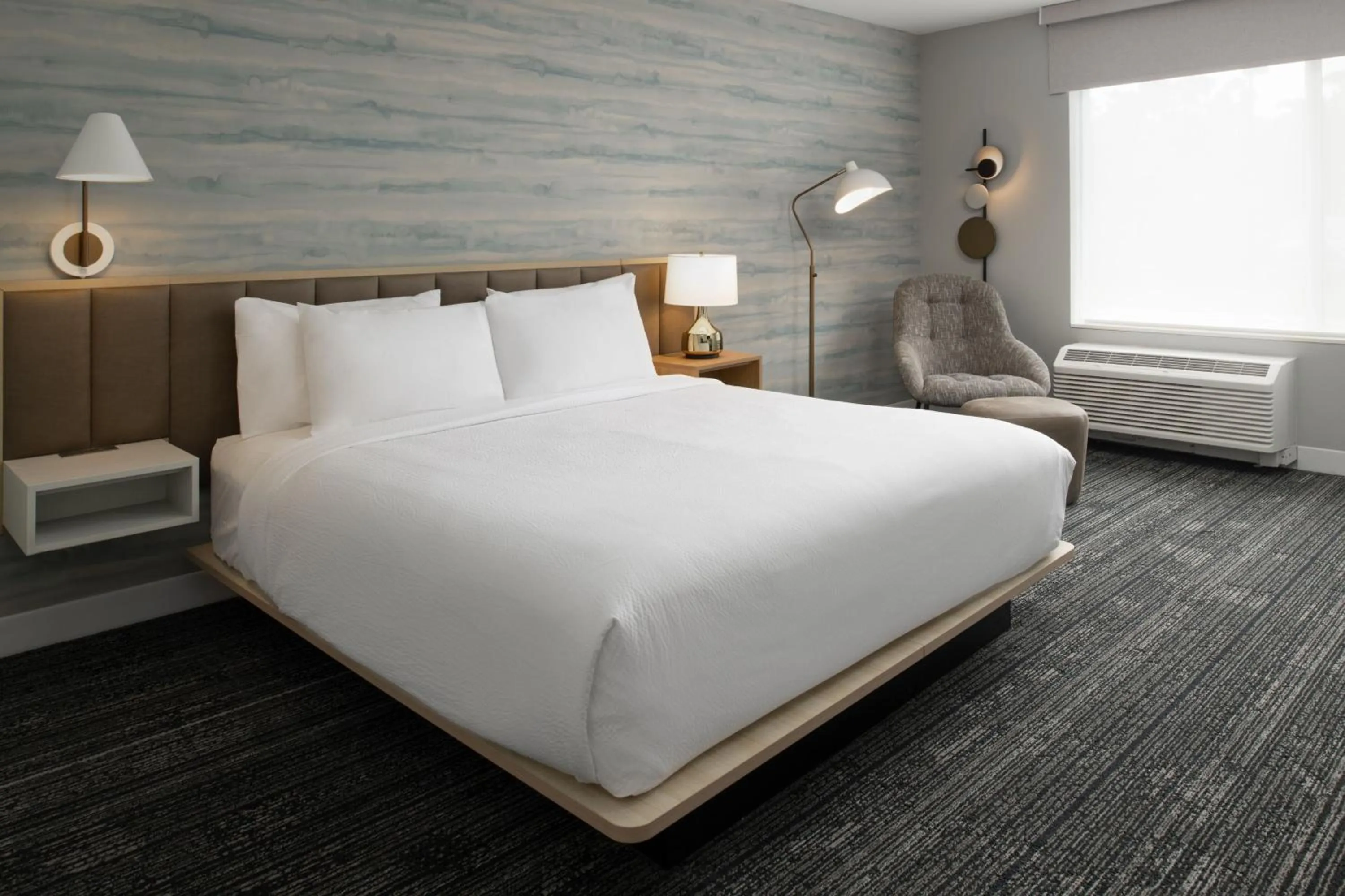 Photo of the whole room, Bed in TownePlace Suites by Marriott Eugene